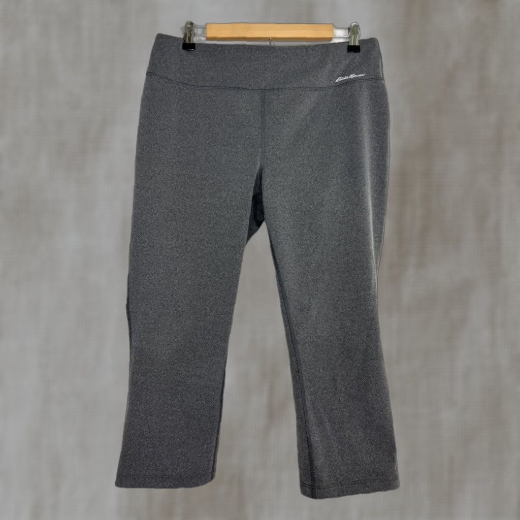 Eddie Bauer Eddie Bauer Leggings Capri Womens Large Gray Polyester Pockets 32X21 Activewear MPN 32X21 Size 36" / US 14 / IT 50 - 1 Thumbnail