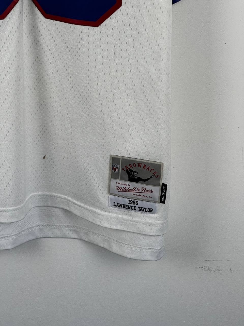 Mitchell & Ness Lawrence Taylor New York Giants Mitchell & Ness NFL Size US M / EU 48-50 / 2 - 5 Thumbnail