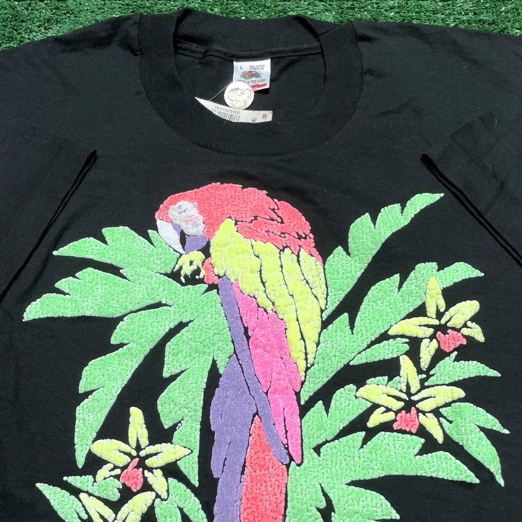 Paradise VINTAGE Maui Shirt Mens Large Paradise Bird Puff The Wide Side Adult Tshirt Size US L / EU 52-54 / 3 - 4 Thumbnail