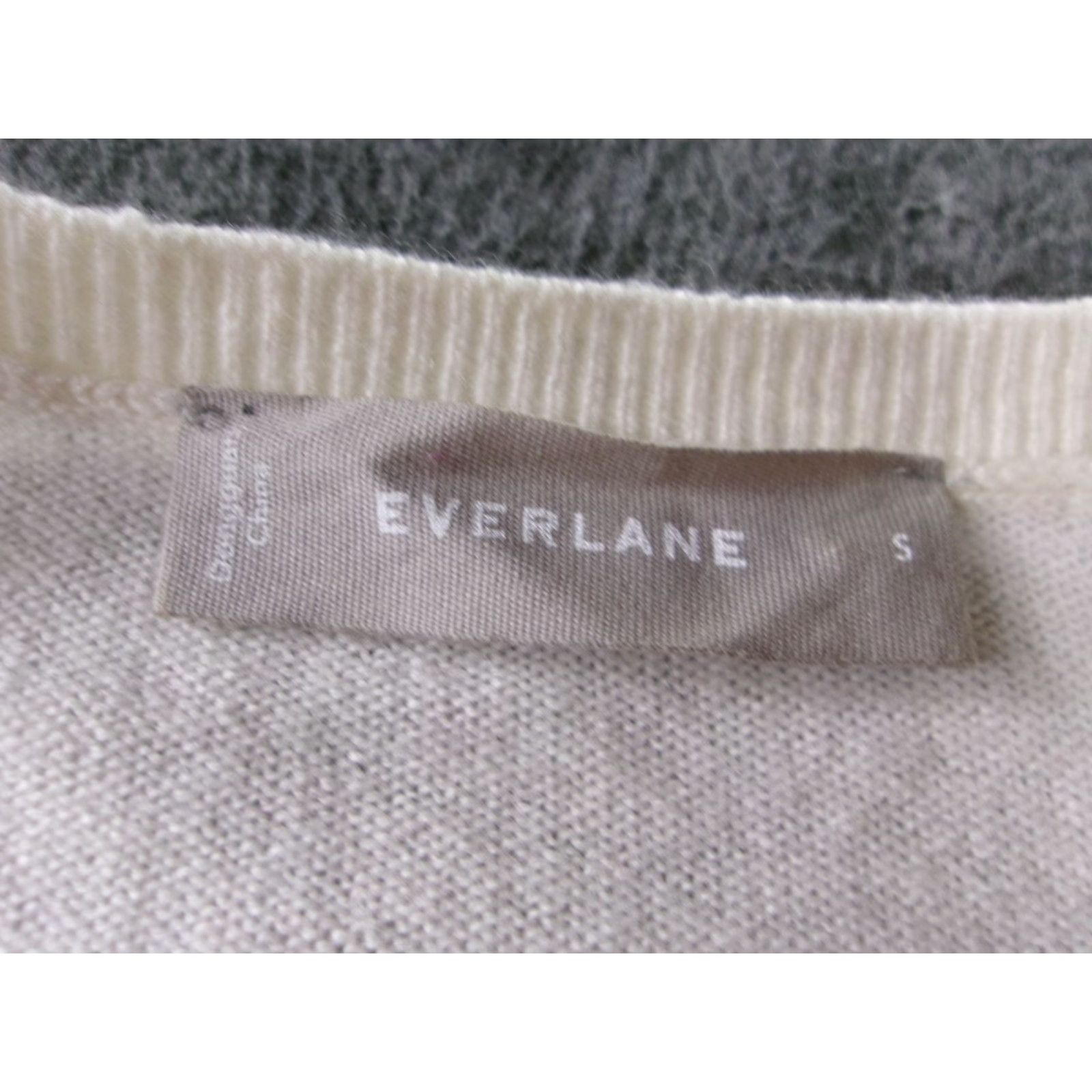 Everlane Everlane Crewneck Sweater Womens S Ivory Cashmere Blend Long Sleeve Pullover Ribbed Hem Casual 90s Theme: Classic Womens (no 90s actually) Size S / US 4 / IT 40 - 6 Thumbnail