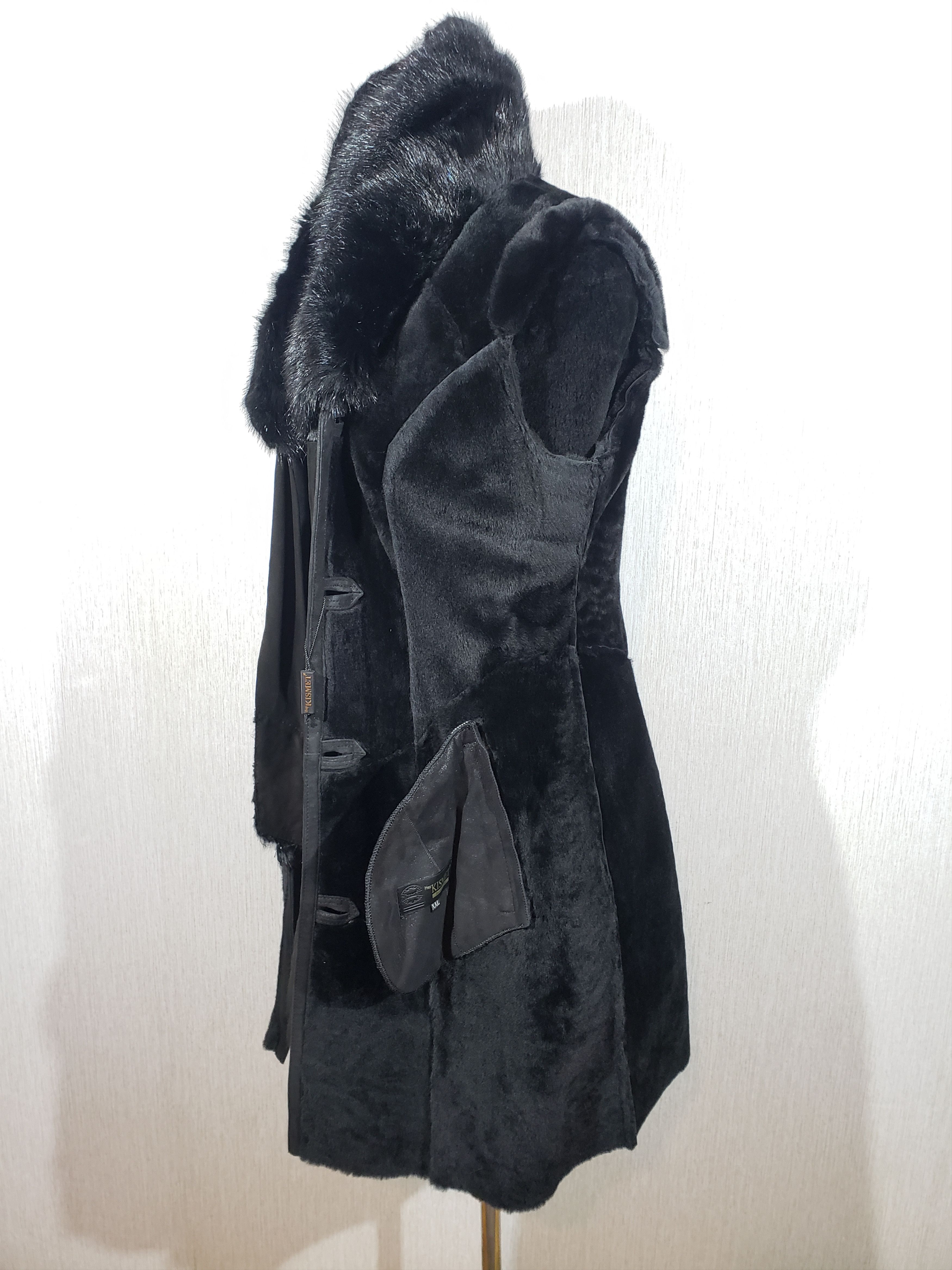 Other Wonderful women's warm sheepskin coat with genuine fur. Size L / US 10 / IT 46 - 7 Thumbnail