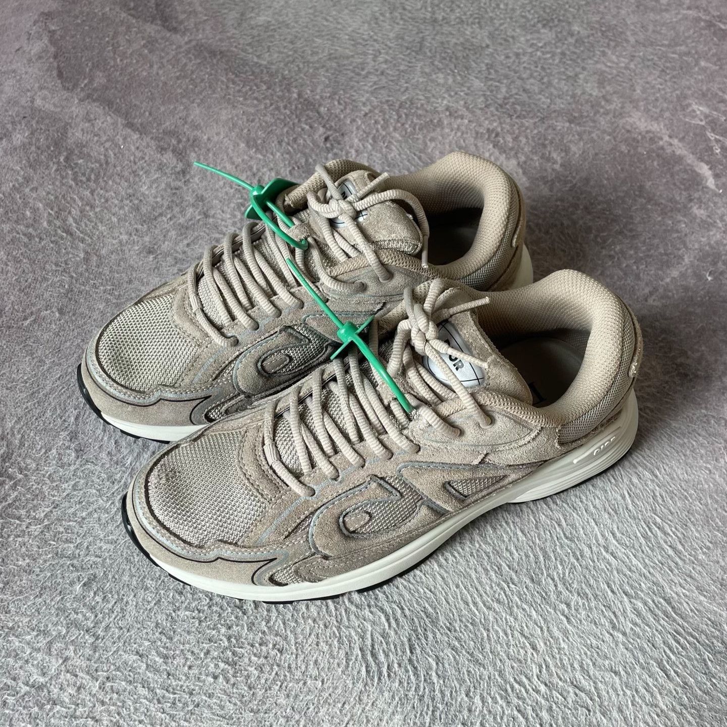 Dior Dior Gray Lowtop Sneakers 30 Men Size US 10 / EU 43 - 1 Thumbnail