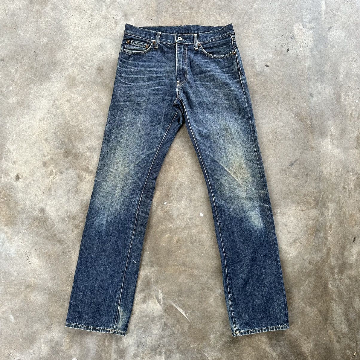 image of Uniqlo Japanese Uj Faded Denim Jean Pant W33 in Faded Blue, Men's