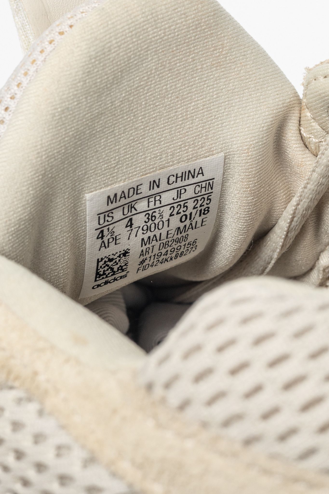 Yeezy Adidas Yeezy 500 "Blush" Suede & Mesh Sneakers Size US 4.5 / IT 34.5 - 12 Thumbnail