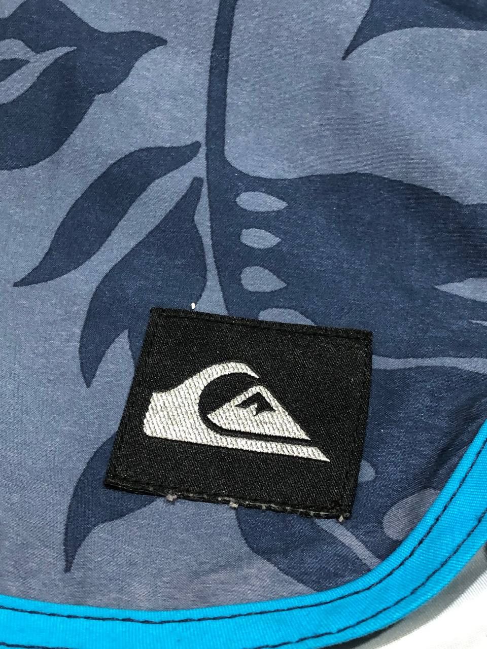 Quiksilver Vintage Quiksilver Streetwear Shorts Size US 36 / EU 52 - 5 Thumbnail