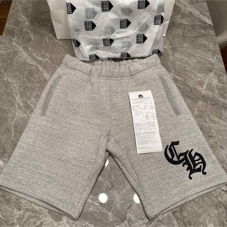 NEW! CH Y NOT Sweat Half Pants