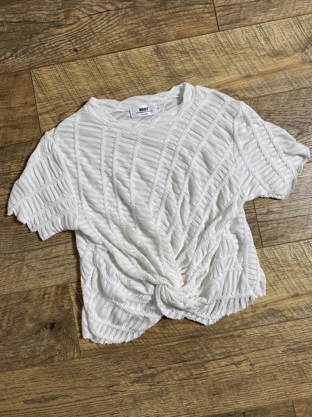 Vintage White Textured Knit Crop Top T-shirt Size US XL / EU 56 / 4 - 1 Thumbnail