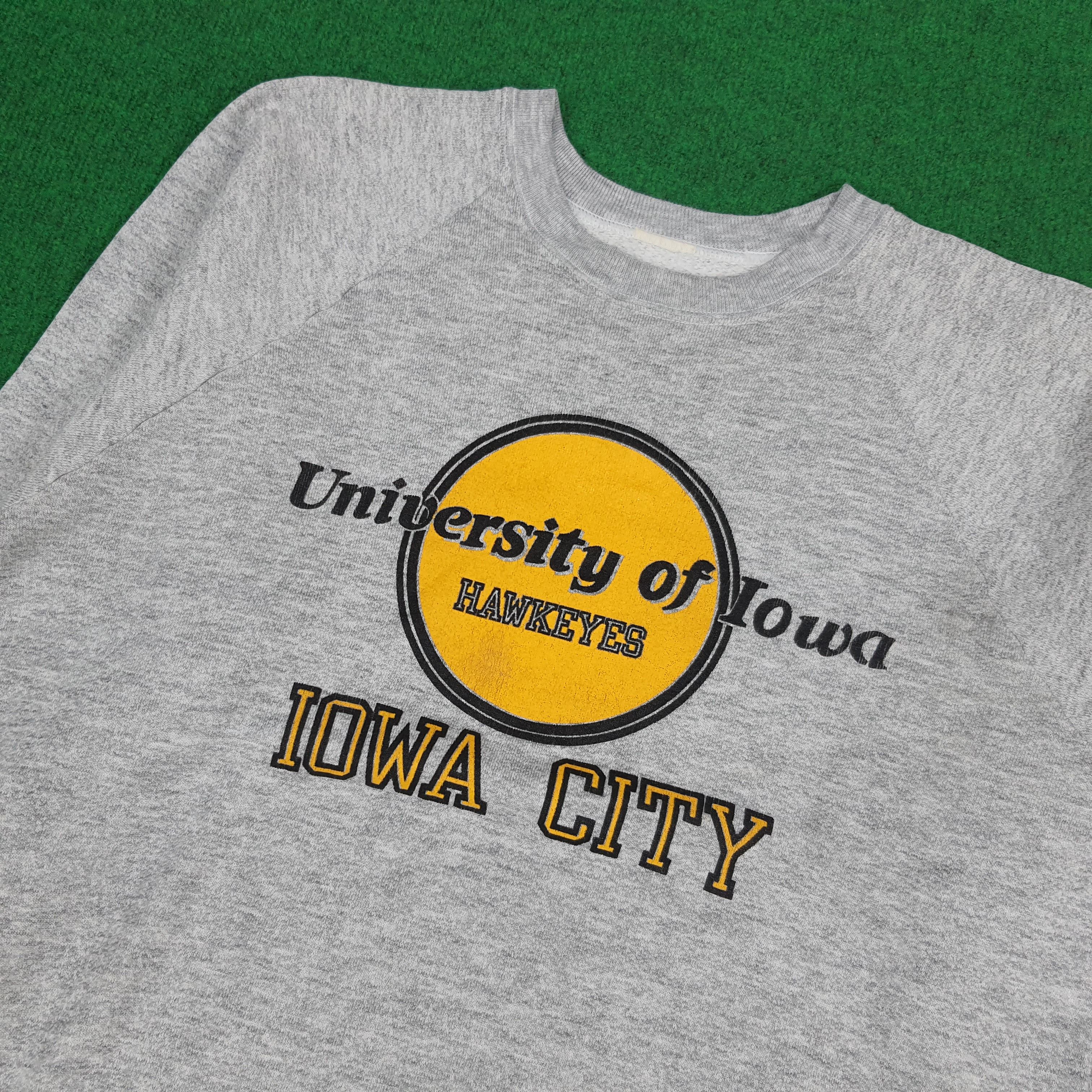 Vintage Vintage IOWA City University of IOWA Hawkeyes Sweatshirt Size US S / EU 44-46 / 1 - 2 Thumbnail