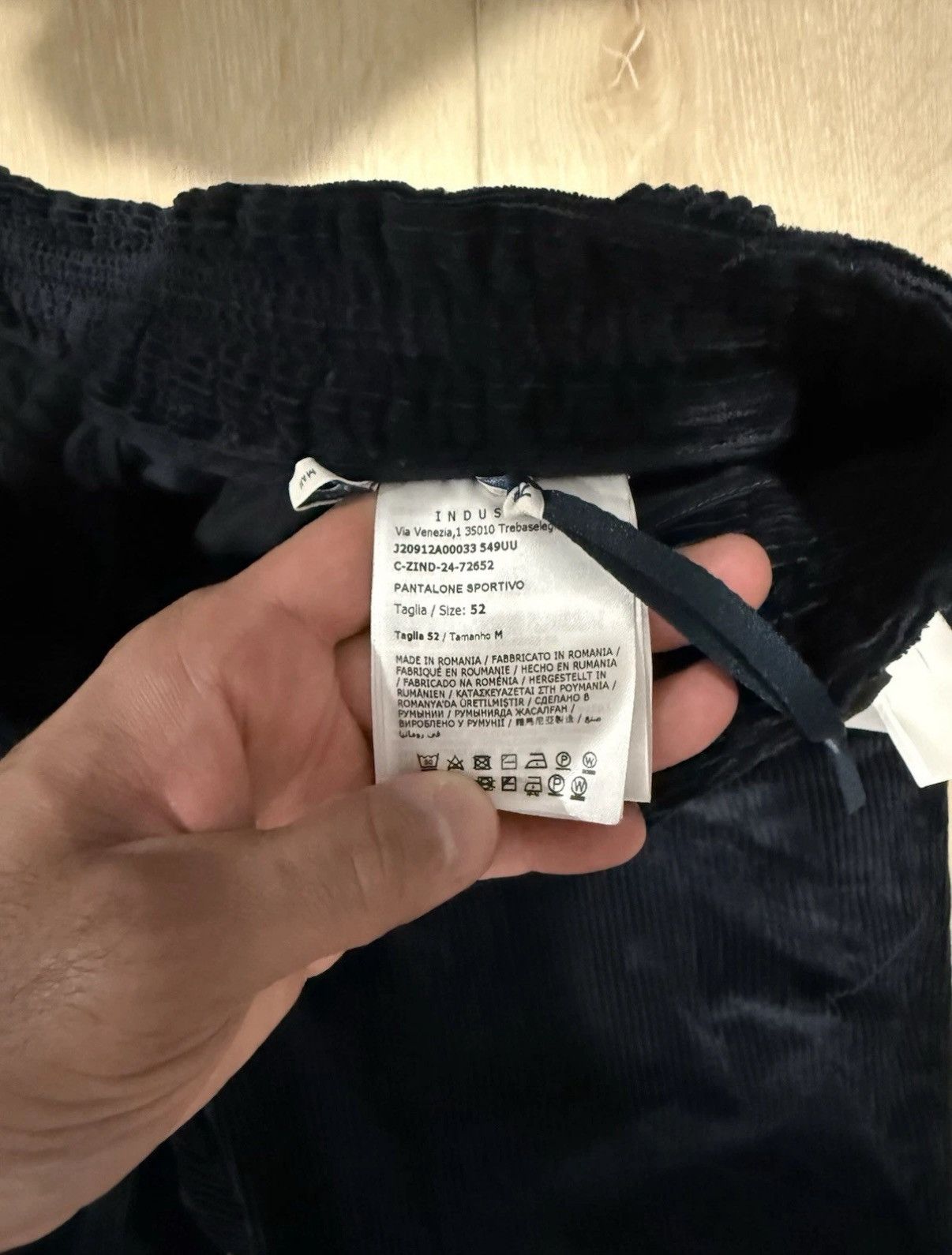 Moncler Moncler Drawstring Stretch Trousers Dark Blue Size 52 US XL Size US 36 / EU 52 - 10 Thumbnail