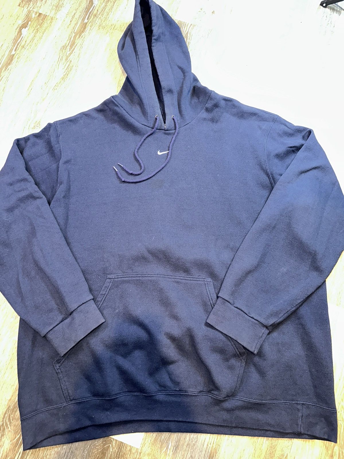 image of Nike Center Check Swoosh Hoodie in Navy, Men's (Size 2XL)