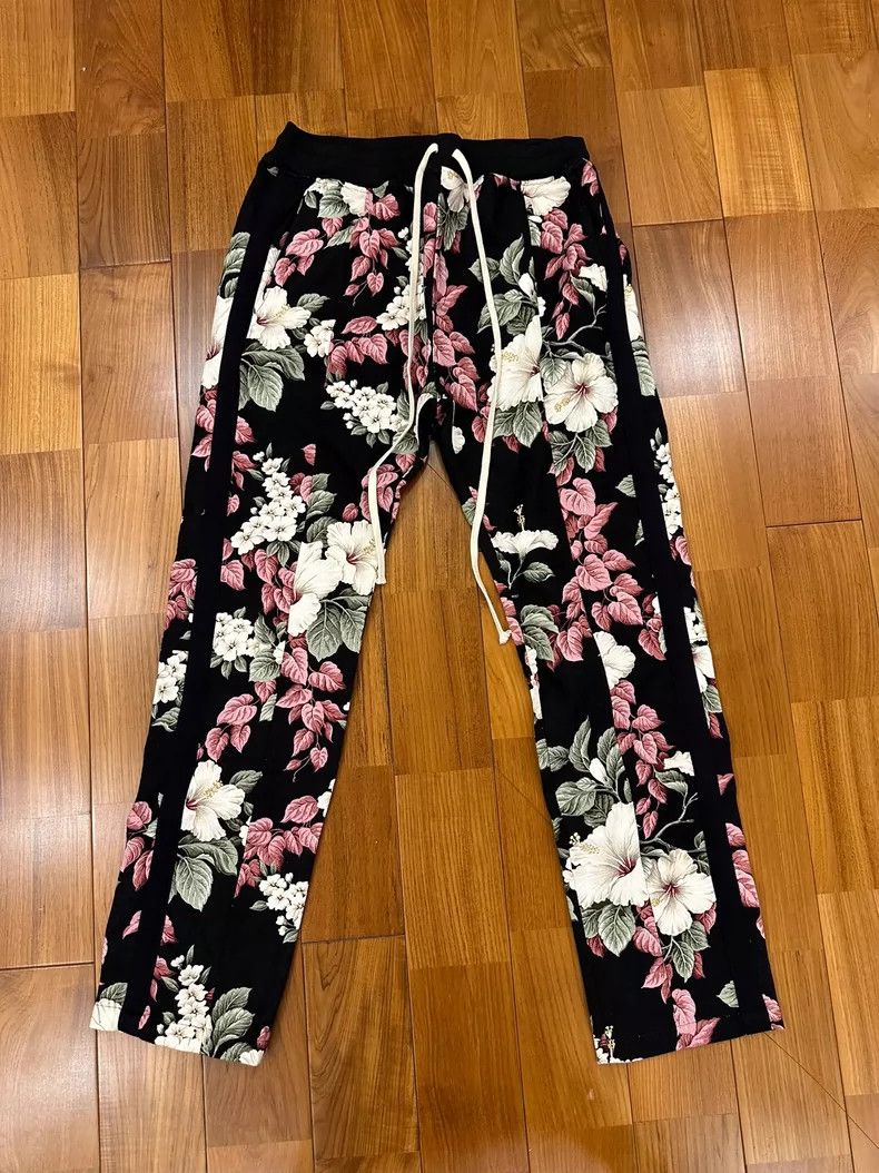 Fear of God Fear of God God-level floral trousers Size US 36 / EU 52 - 1 Thumbnail