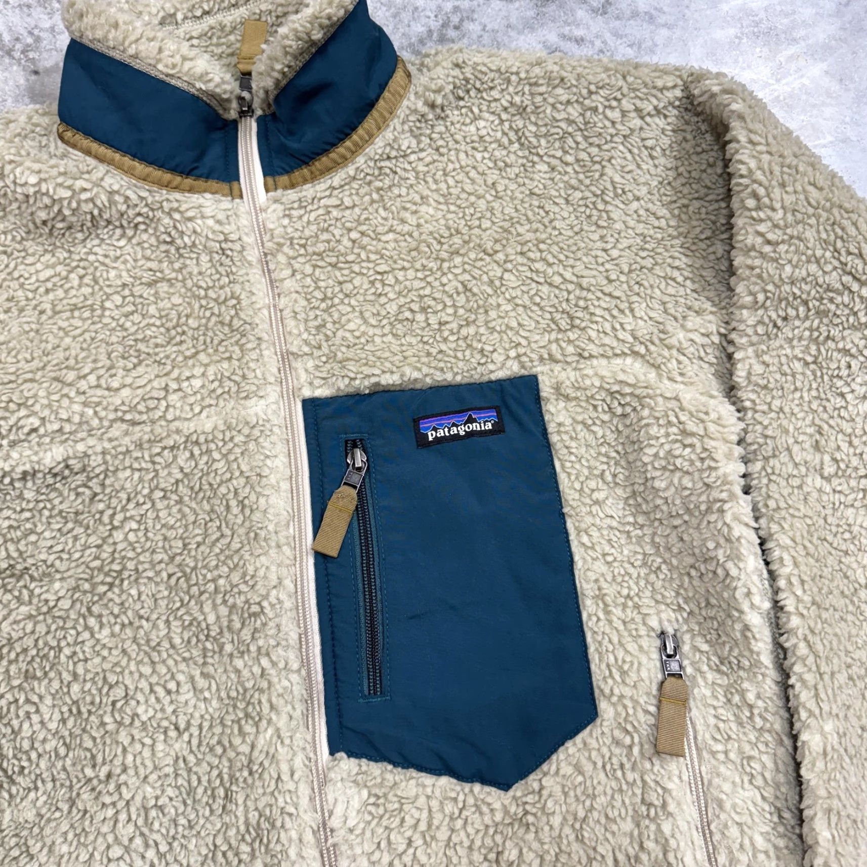 Patagonia Patagonia Jacket Mens Small Beige Blue Retro X Sherpa deep pile fleece zip Size US S / EU 44-46 / 1 - 3 Thumbnail