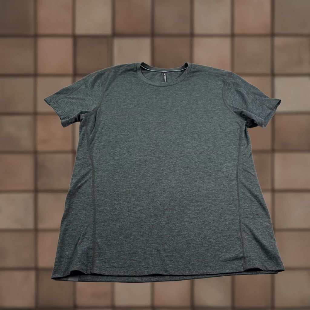 Ten Thousand Ten Thousand Durable Shirt Mens M Gray Performance Athleisure Stretch Shirt Size US M / EU 48-50 / 2 - 1 Thumbnail