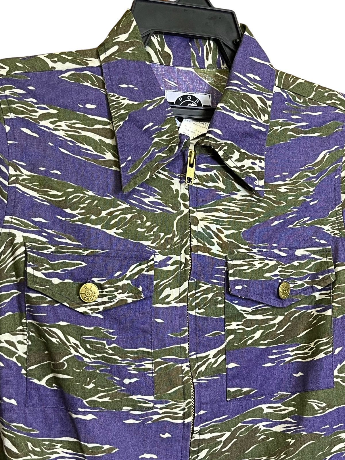agnes b. AGNES B. SPORT CAMO TIGER STRIPED ZIPPER L/S SHIRT Size XS / US 0-2 / IT 36-38 - 3 Thumbnail
