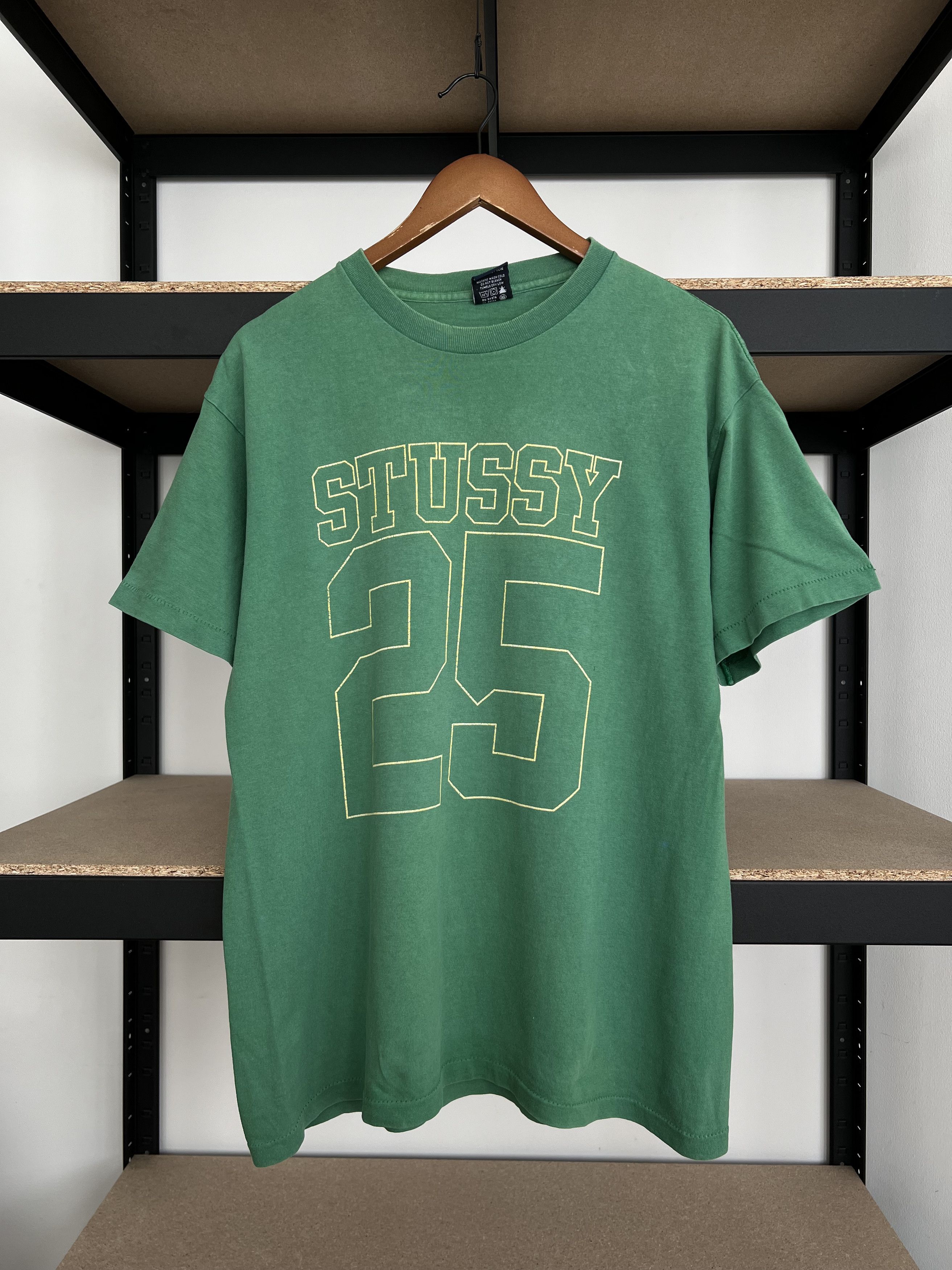 ★韓国の人気★【STUSSY】★Stussy Angel T-Shir.t Green★ Stüssy - ANGEL T-SHIRT | HBX - Globally Curated Fashion and