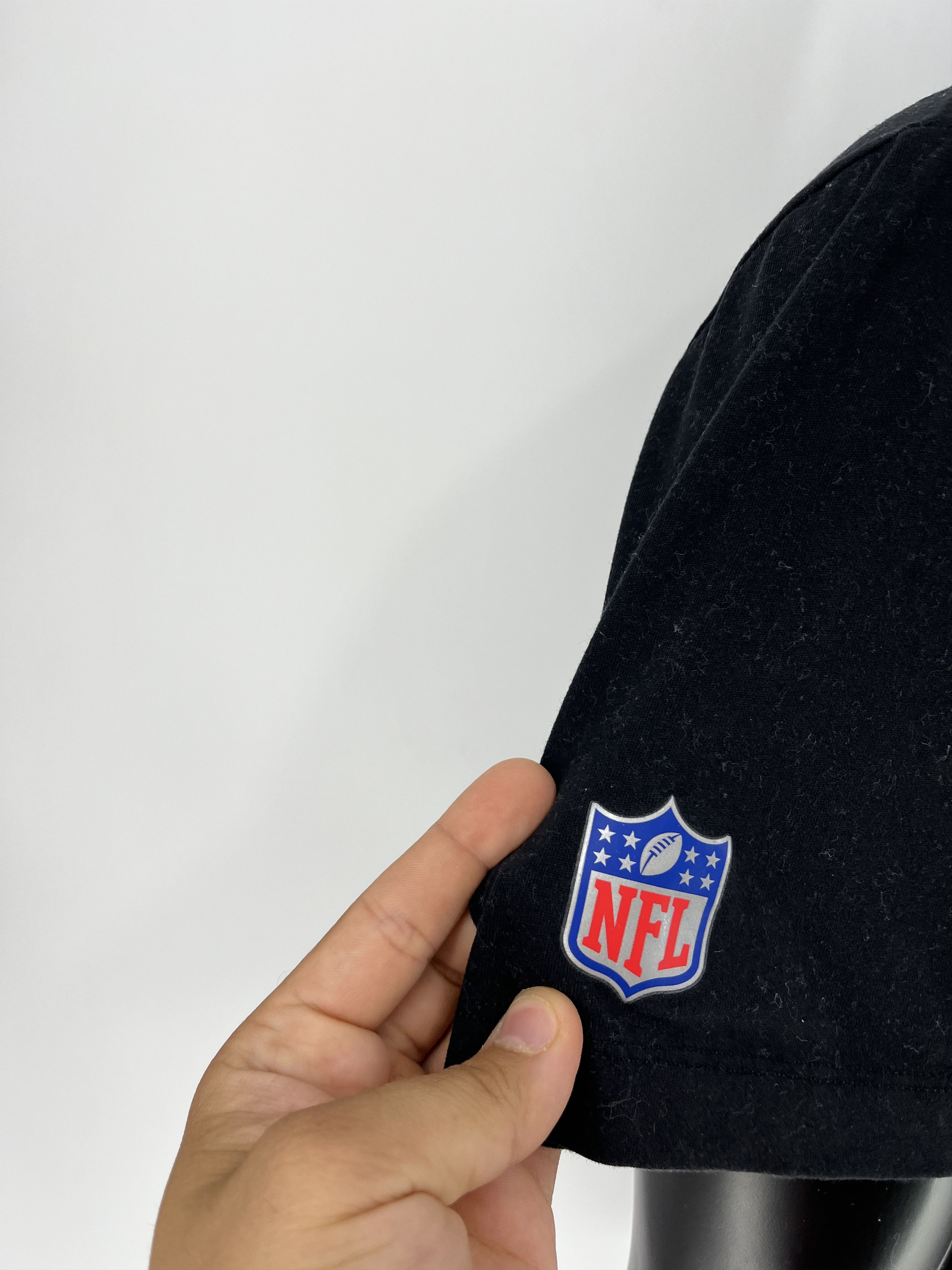 NFL × Nike Nike Dri-FIT Sideline Team Issue (NFL Atlanta Falcons) Size US L / EU 52-54 / 3 - 7 Thumbnail