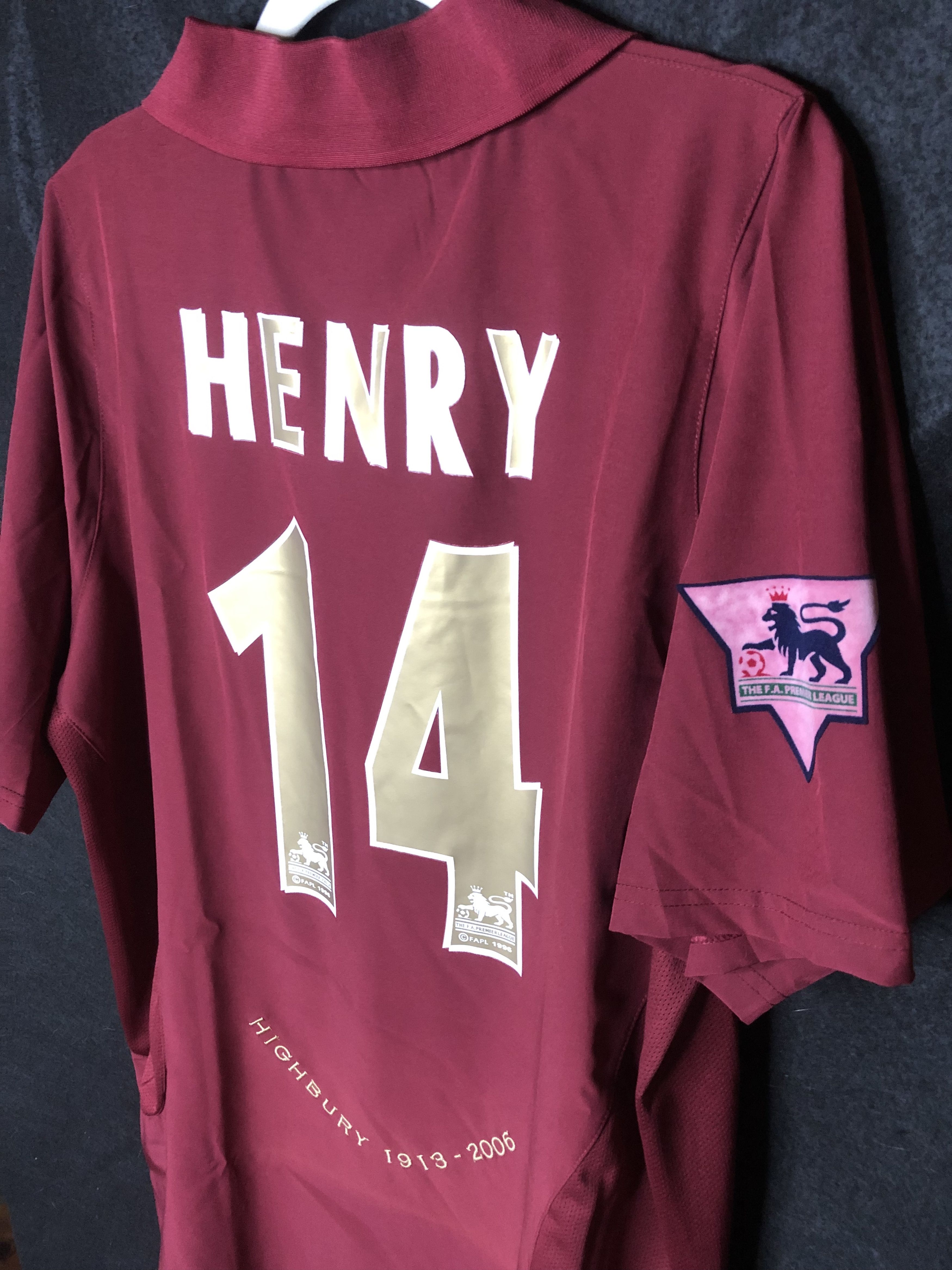 Vintage Harry #14 Arsenal Shirts Short L Size US L / EU 52-54 / 3 - 3 Thumbnail
