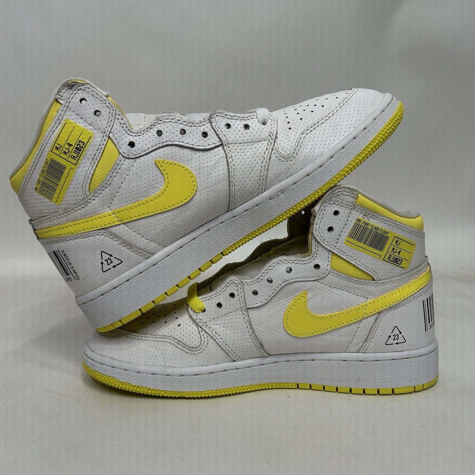 Nike Nike Air Jordan 1 High Retro GS “First Class Flight” 2024 Size US 7 / IT 37 - 3 Thumbnail