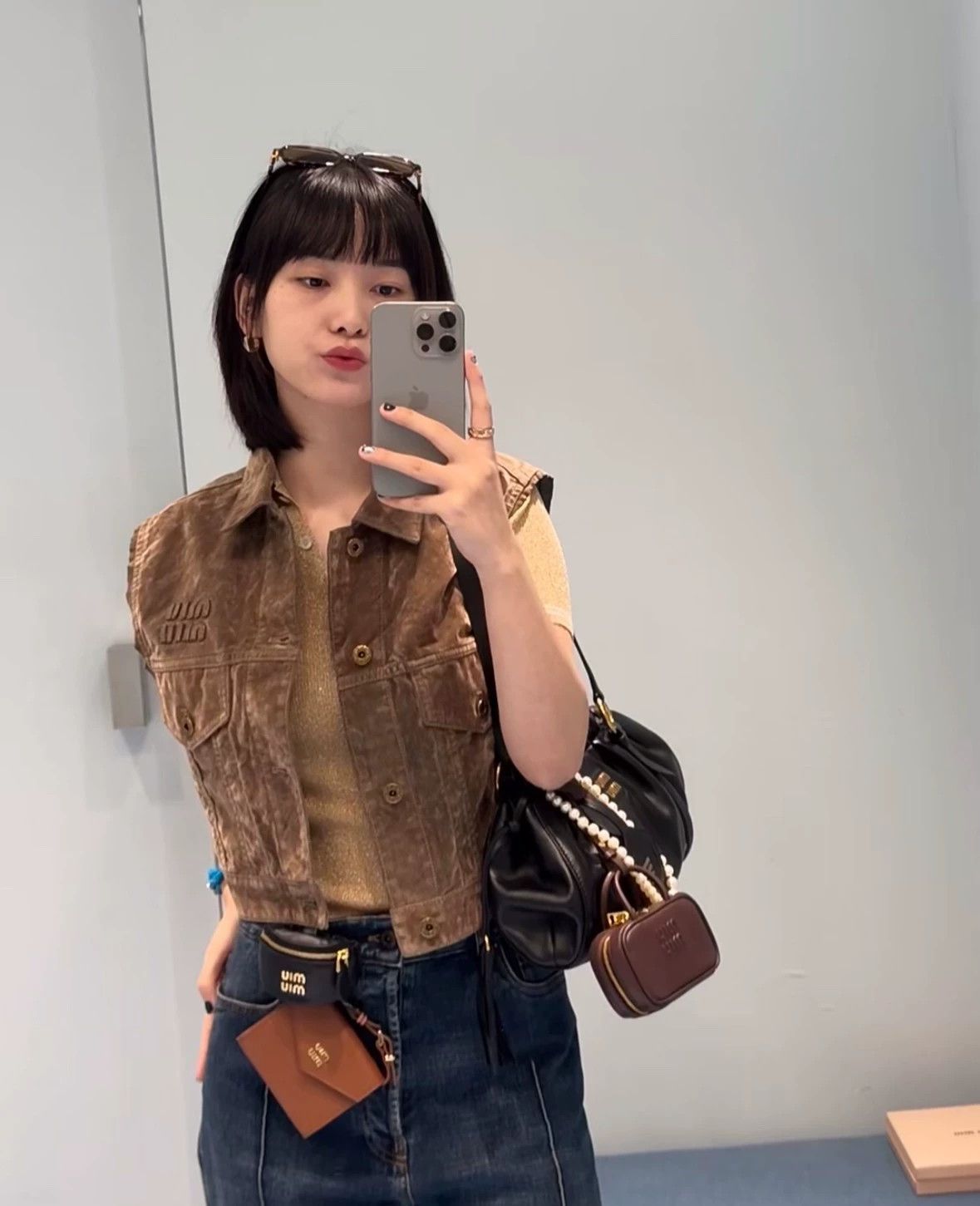 Miu Miu MIU MIU 25 Velvet Vest New 1 Tag Size S / US 4 / IT 40 - 5 Thumbnail