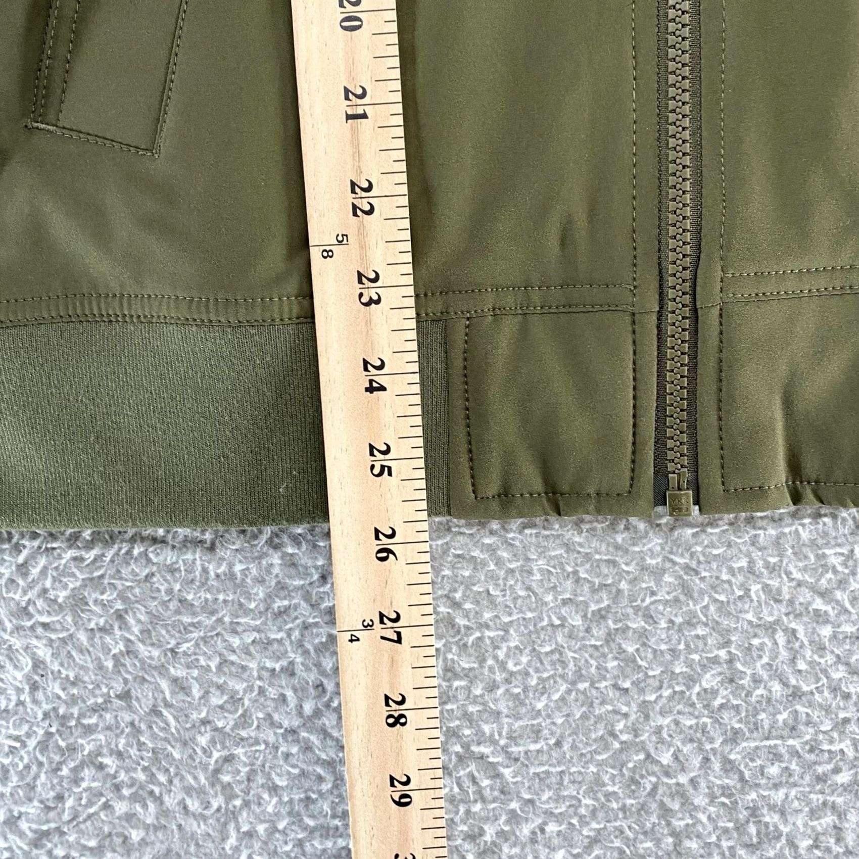 Banana Republic VINTAGE Banana Republic Bomber Jacket Mens S Green Full Zip Insulated Lined Military Size US S / EU 44-46 / 1 - 4 Thumbnail