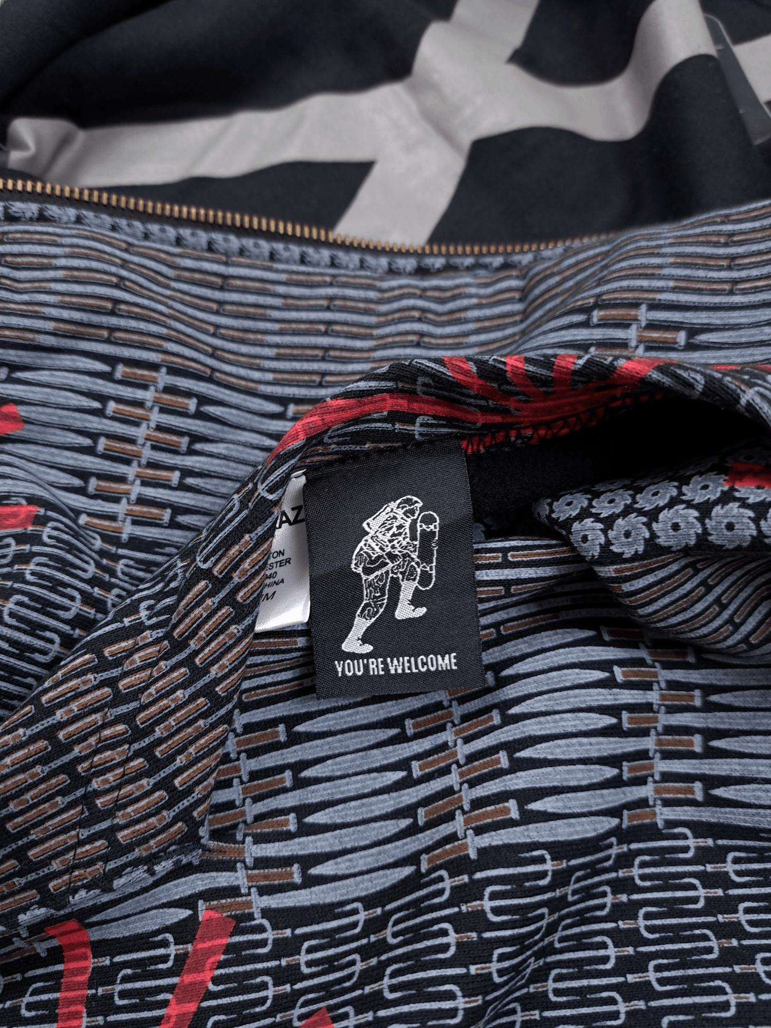 Japanese Brand 💎 Vintage Japanese Brand Ski Snowboard Weatherproof Hoodie Size US M / EU 48-50 / 2 - 11 Thumbnail
