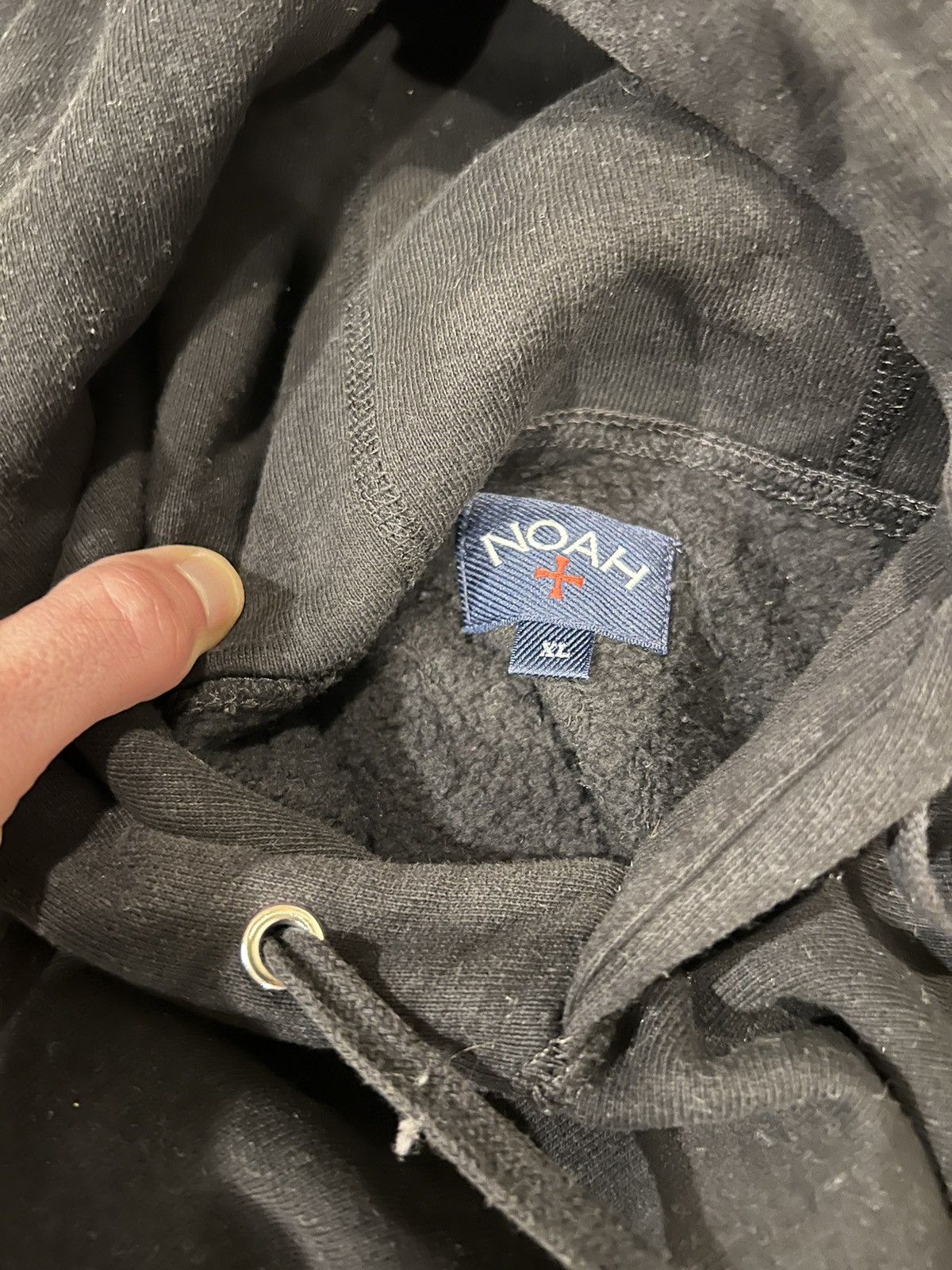 Noah FW17 Noah NY x The Cure "Head On The Door" Hooded Sweatshirt Size US XL / EU 56 / 4 - 5 Thumbnail