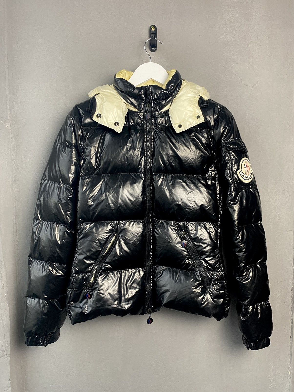Moncler MONCLER Badia Authentic Black Big Logo Down Jacket Womens Size M / US 6-8 / IT 42-44 - 1 Thumbnail