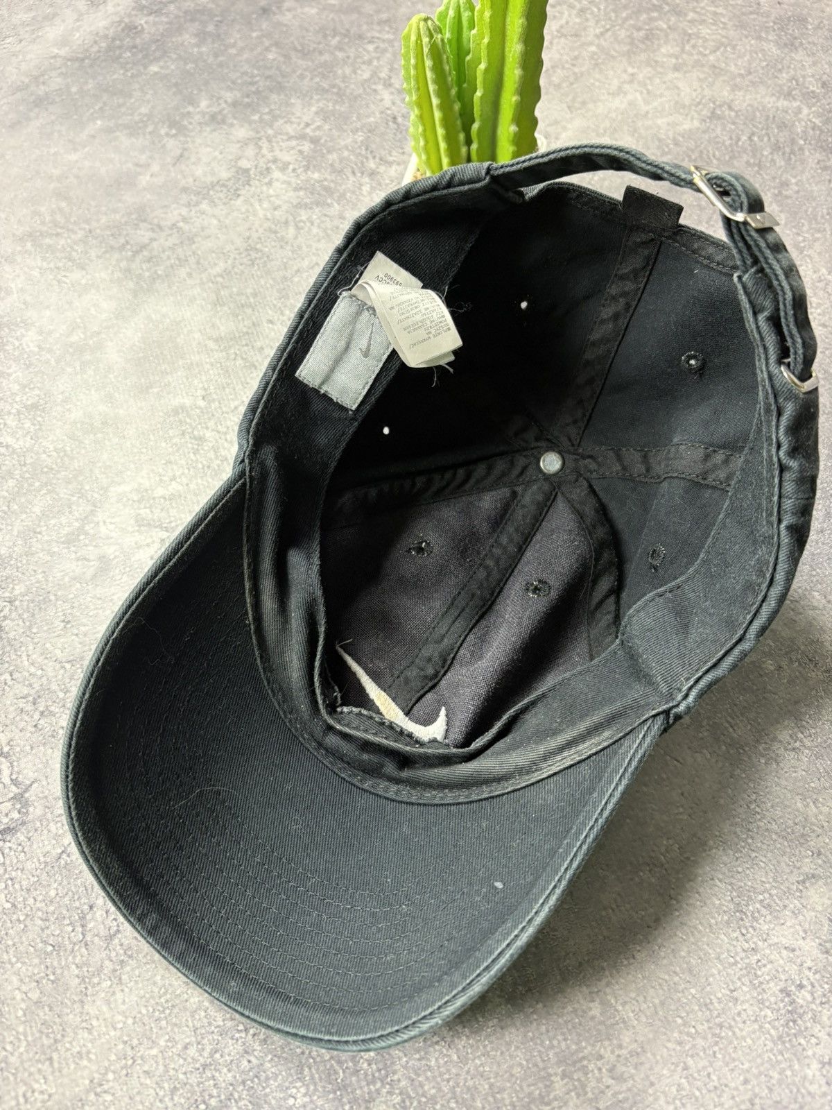 Nike NIKE Vintage 2000s Faded Navy Blue Big Logo Hat Cap Street Size ONE SIZE - 10 Thumbnail