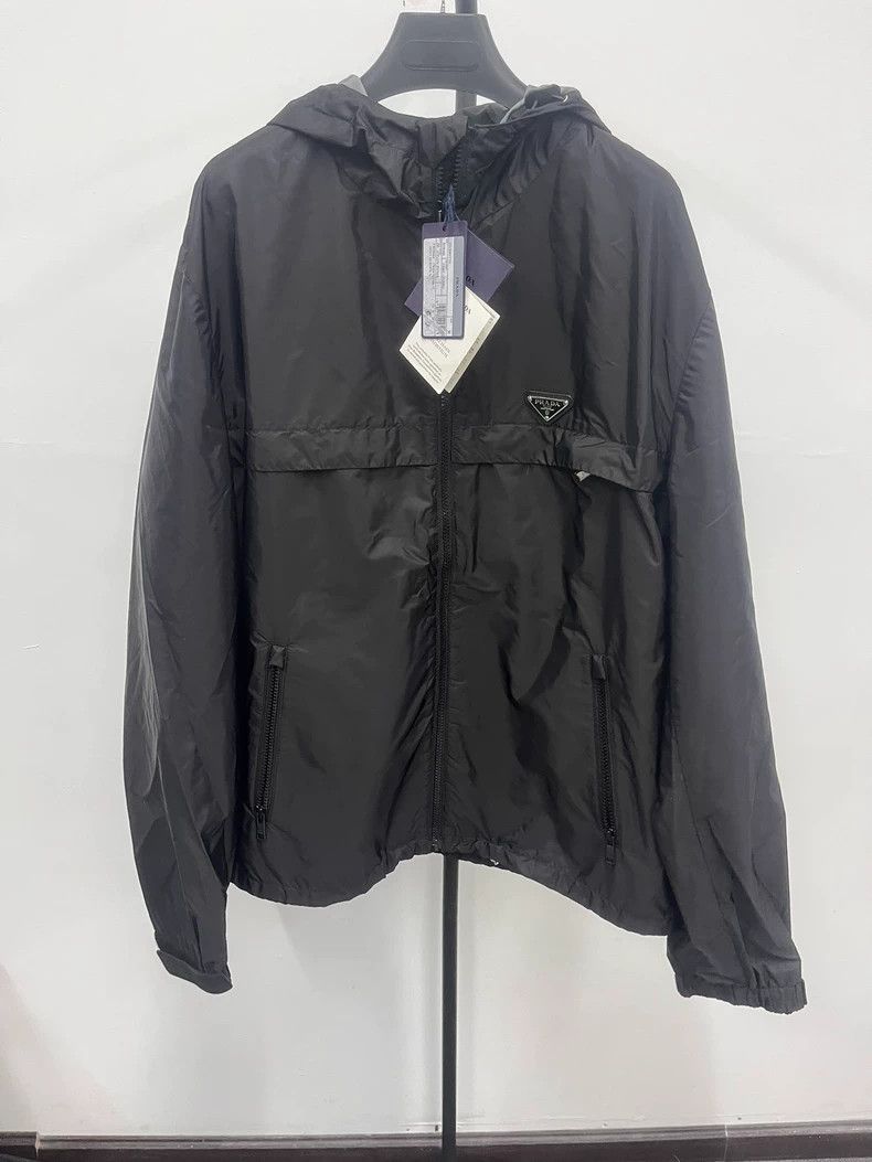 Prada PRADA Solid Sport Minimalist Recycled Nylon Performance Jac Size US XL / EU 56 / 4 - 1 Thumbnail