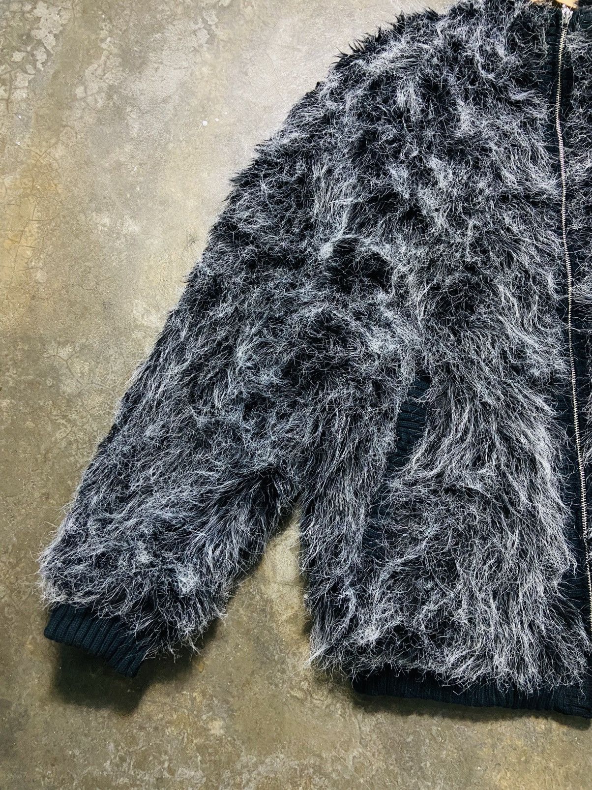 Karl Kani Rare 🔥🔥 Karl Kani Mohair-Style Bomber Jacket Size US XL / EU 56 / 4 - 6 Thumbnail