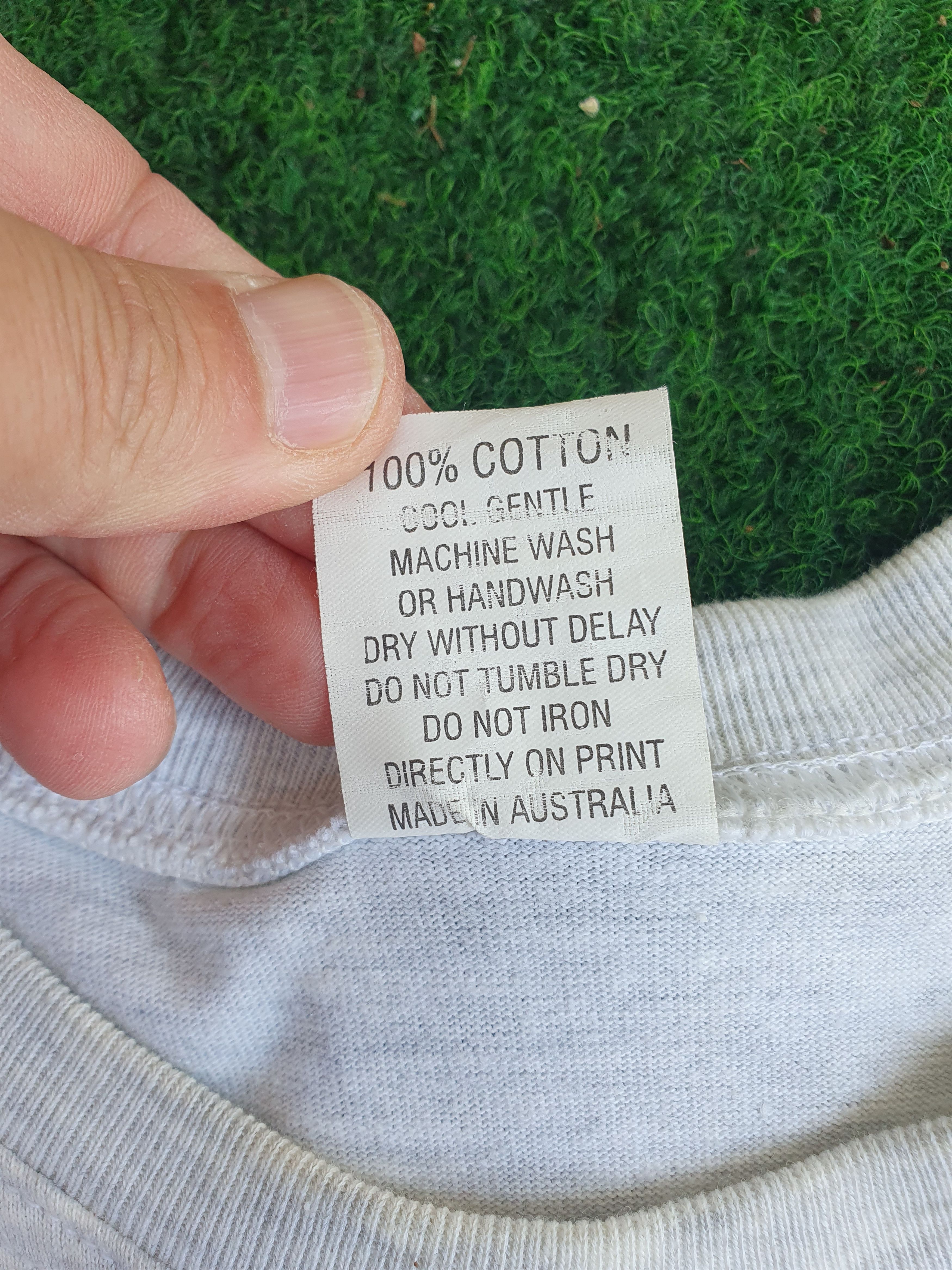 Vintage Australia Down Under Embroidered Vtg Single Stitch teeXL? Size US XL / EU 56 / 4 - 4 Thumbnail