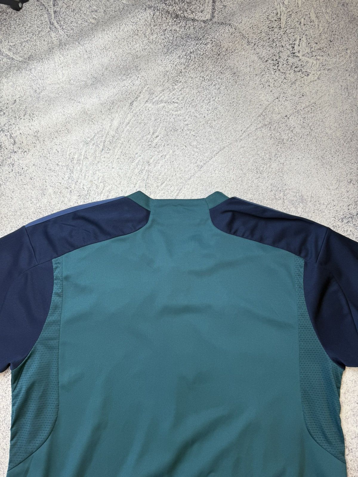 Other Vintage Arsenal 23/24 Blockcore Jersey Y2K Drill Size US XXL / EU 58 / 5 - 22 Thumbnail