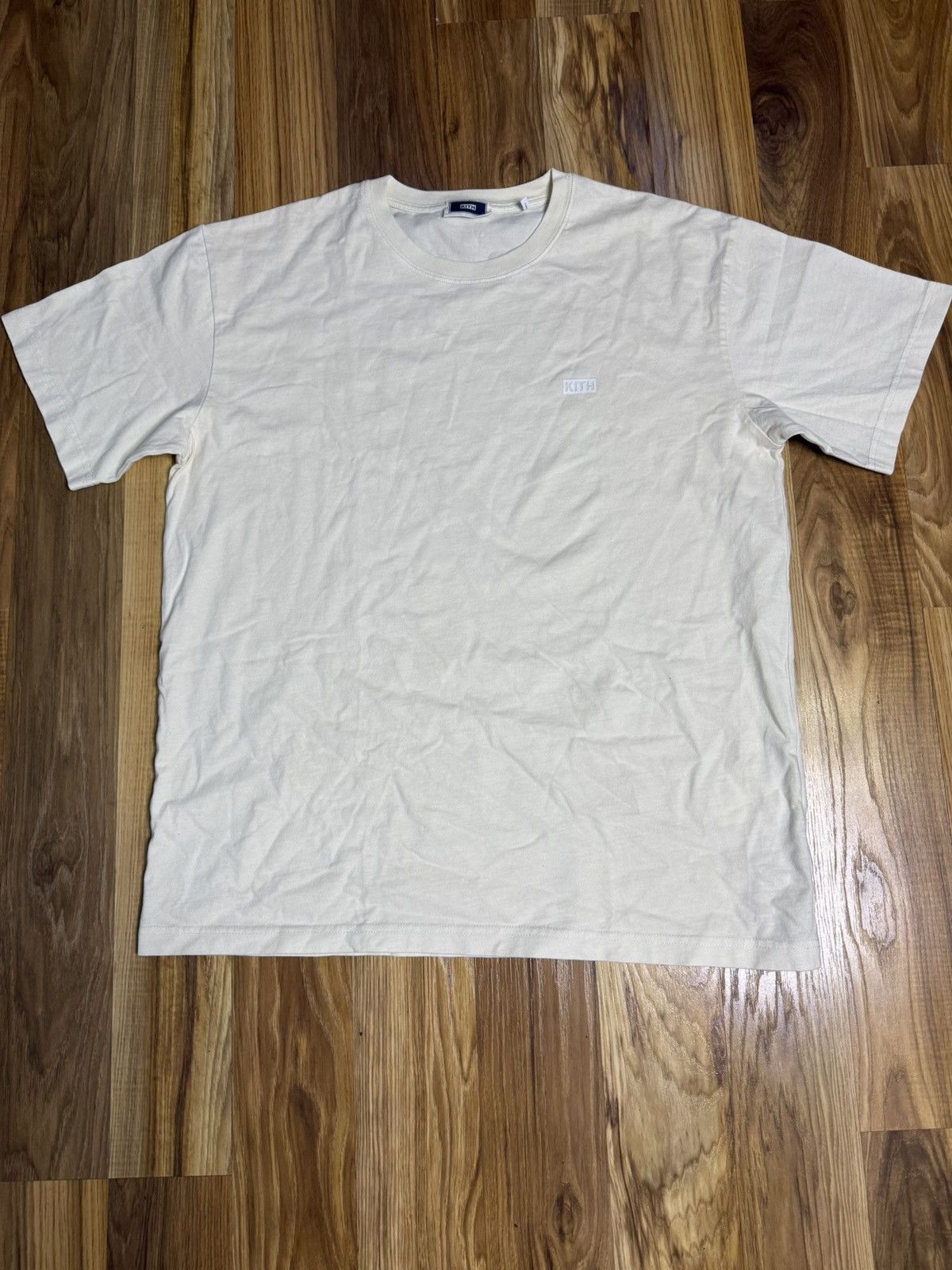 Kith Kith box logo “Cream” shirt Size L Size US L / EU 52-54 / 3 - 1 Thumbnail
