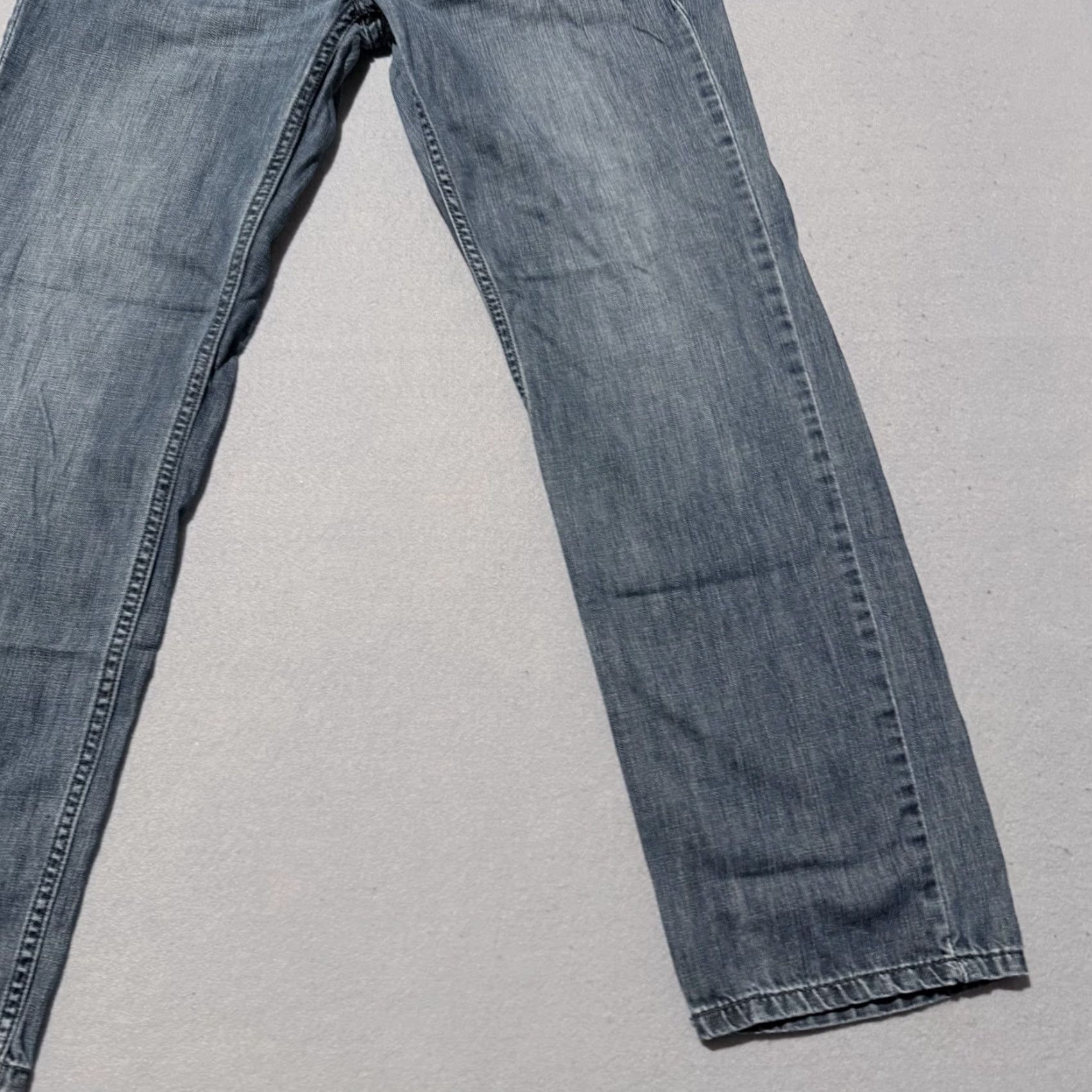Levi's Levi's 514 Jeans Men Blue Denim Low Rise 30x30 Straight Pockets Vintage Logo 90s Size US 30 / EU 46 - 6 Thumbnail