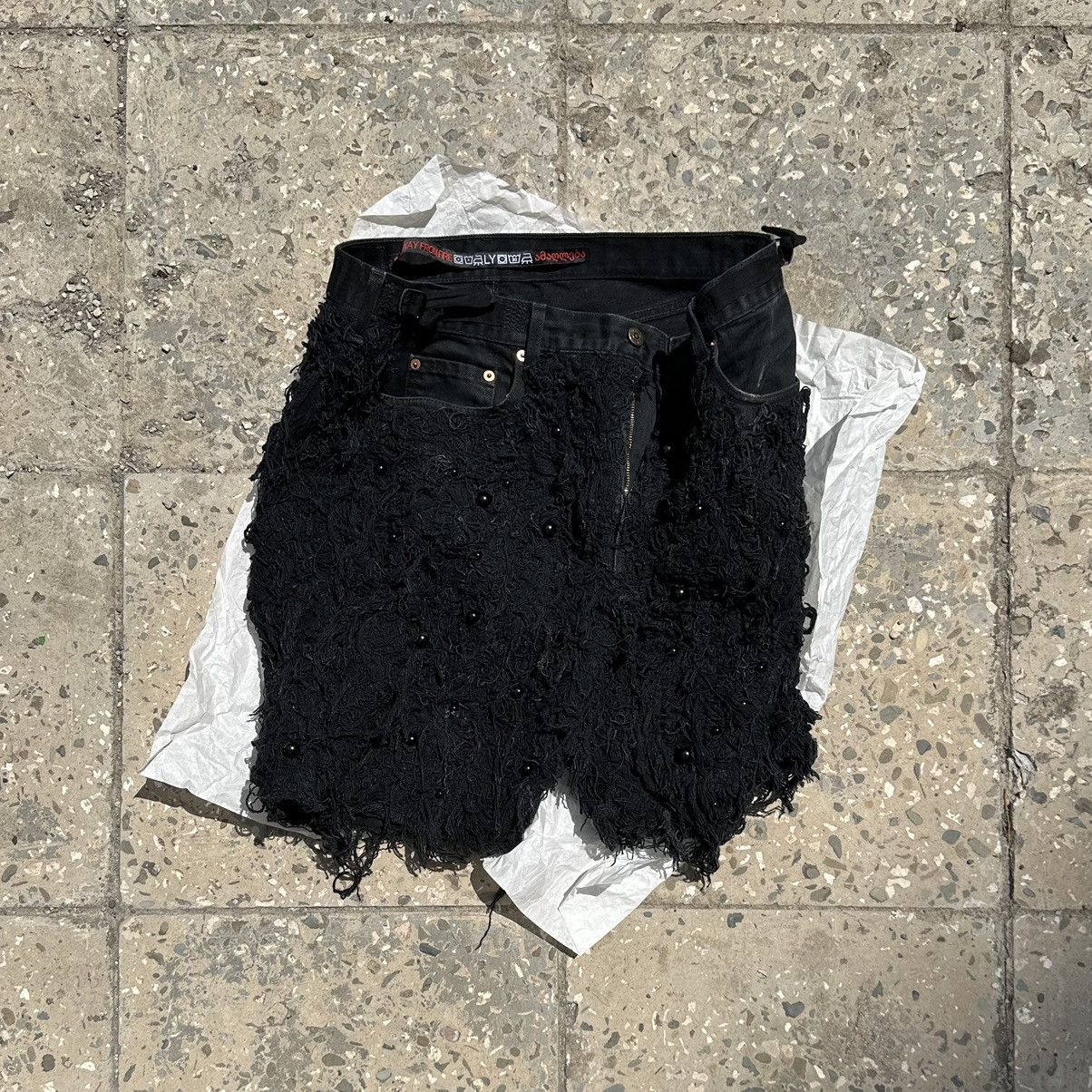 Other “Pearl” embroidered shorts Size US 36 / EU 52 - 1 Thumbnail