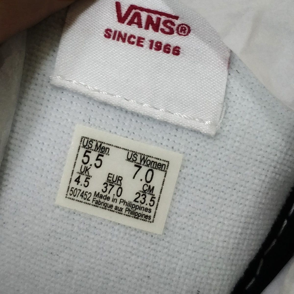 Vans VANS Knu Skool sneakers, size EU 37-US 5.5 Size US 5.5 / IT 35.5 - 8 Thumbnail