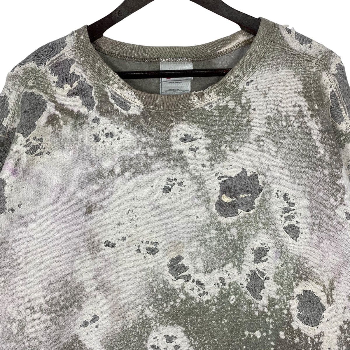 Nike × Vintage Vintage Distressed Acid Wash Nike 90s Sweatshirt Size US M / EU 48-50 / 2 - 6 Thumbnail