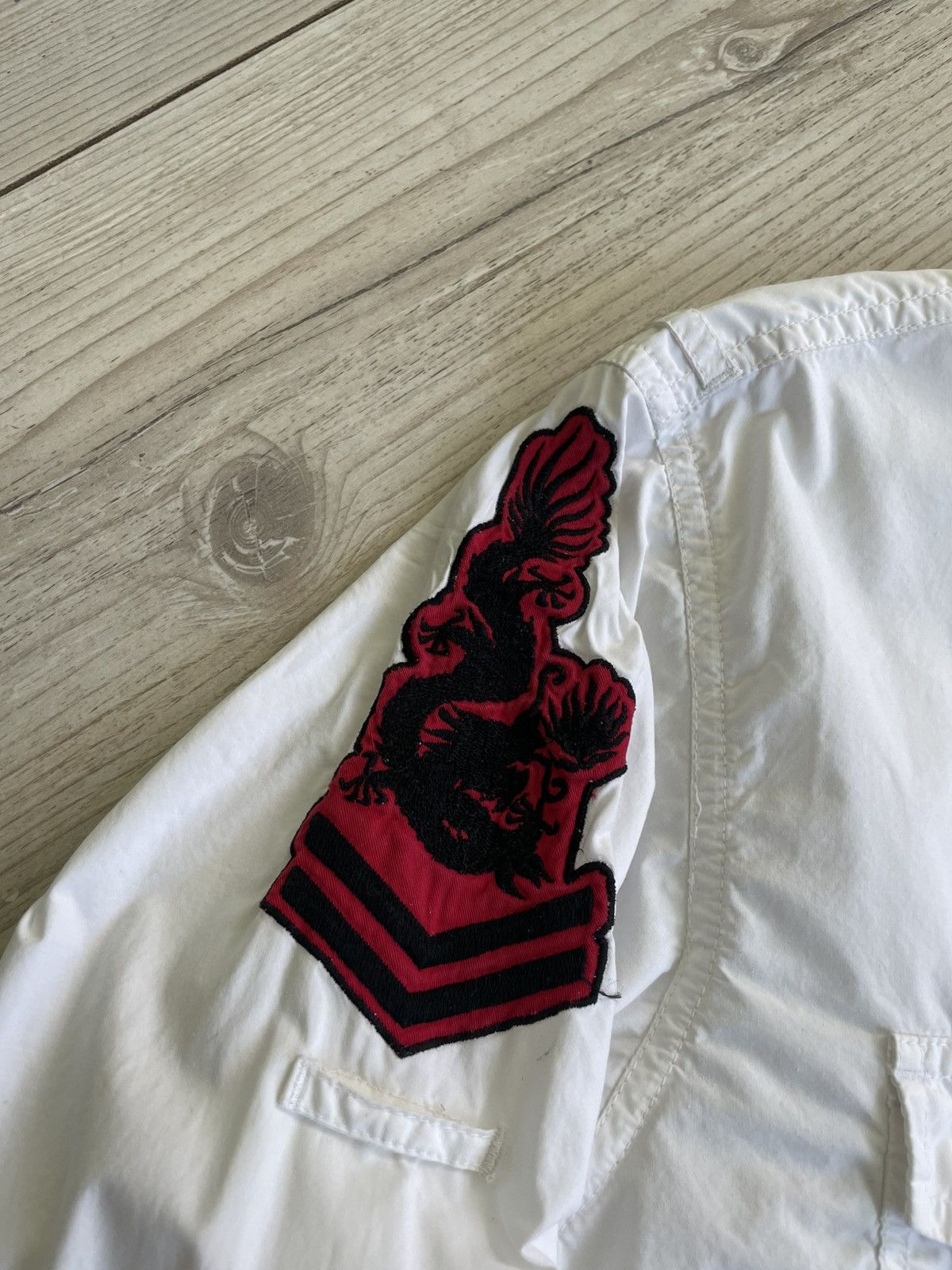 Maharishi Maharishi White Military Shirt w/ Red Dragon Patches Size US M / EU 48-50 / 2 - 8 Thumbnail