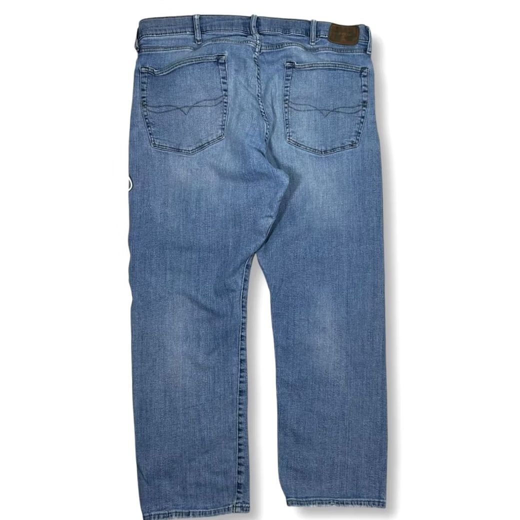 Polo Ralph Lauren Polo Ralph Lauren Jeans Straight Leg Light Wash Blue 5 Pocket Mens 40x30 Regular Size US L / EU 52-54 / 3 - 2 Thumbnail
