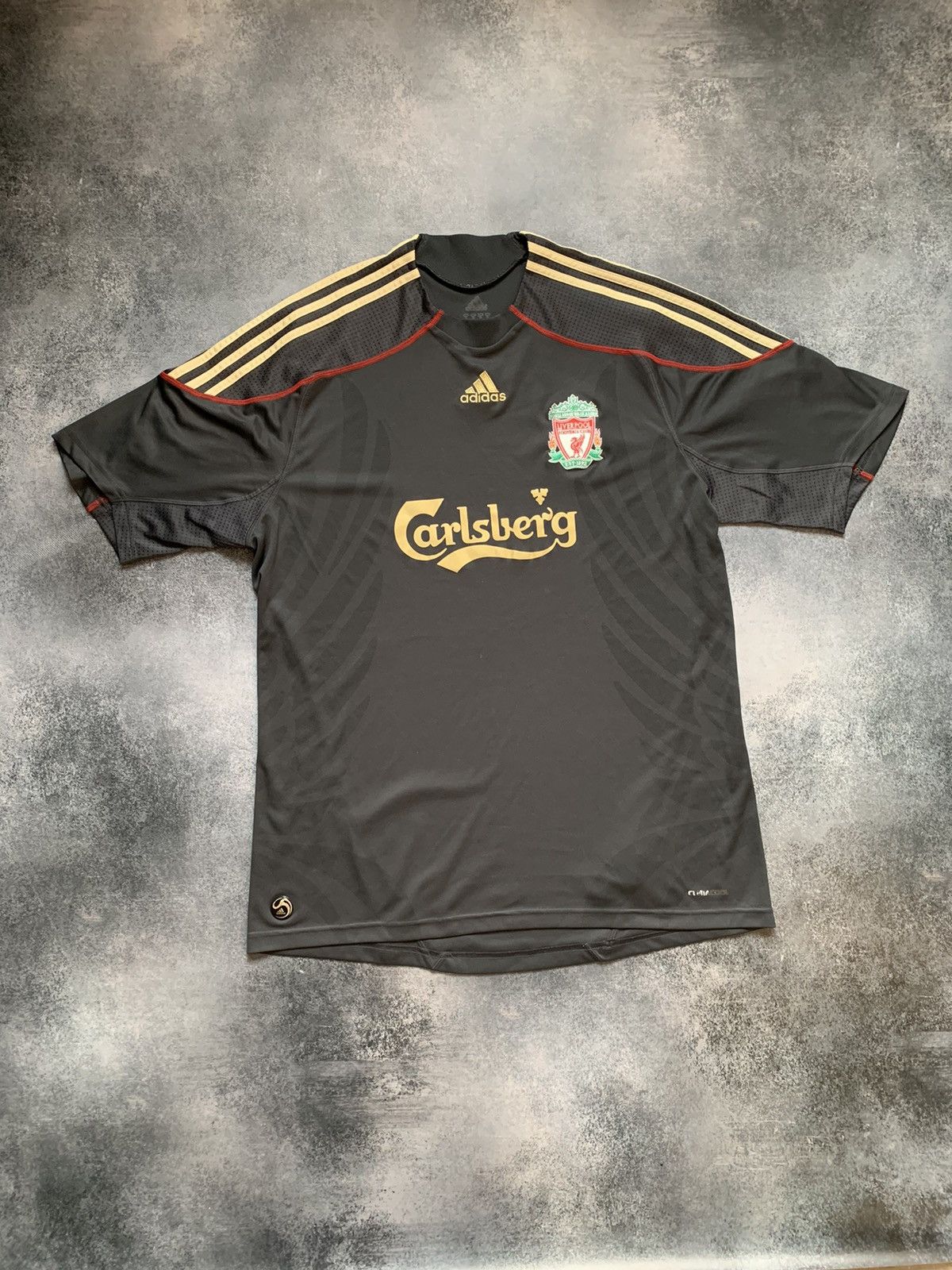 Adidas fashion liverpool shirt