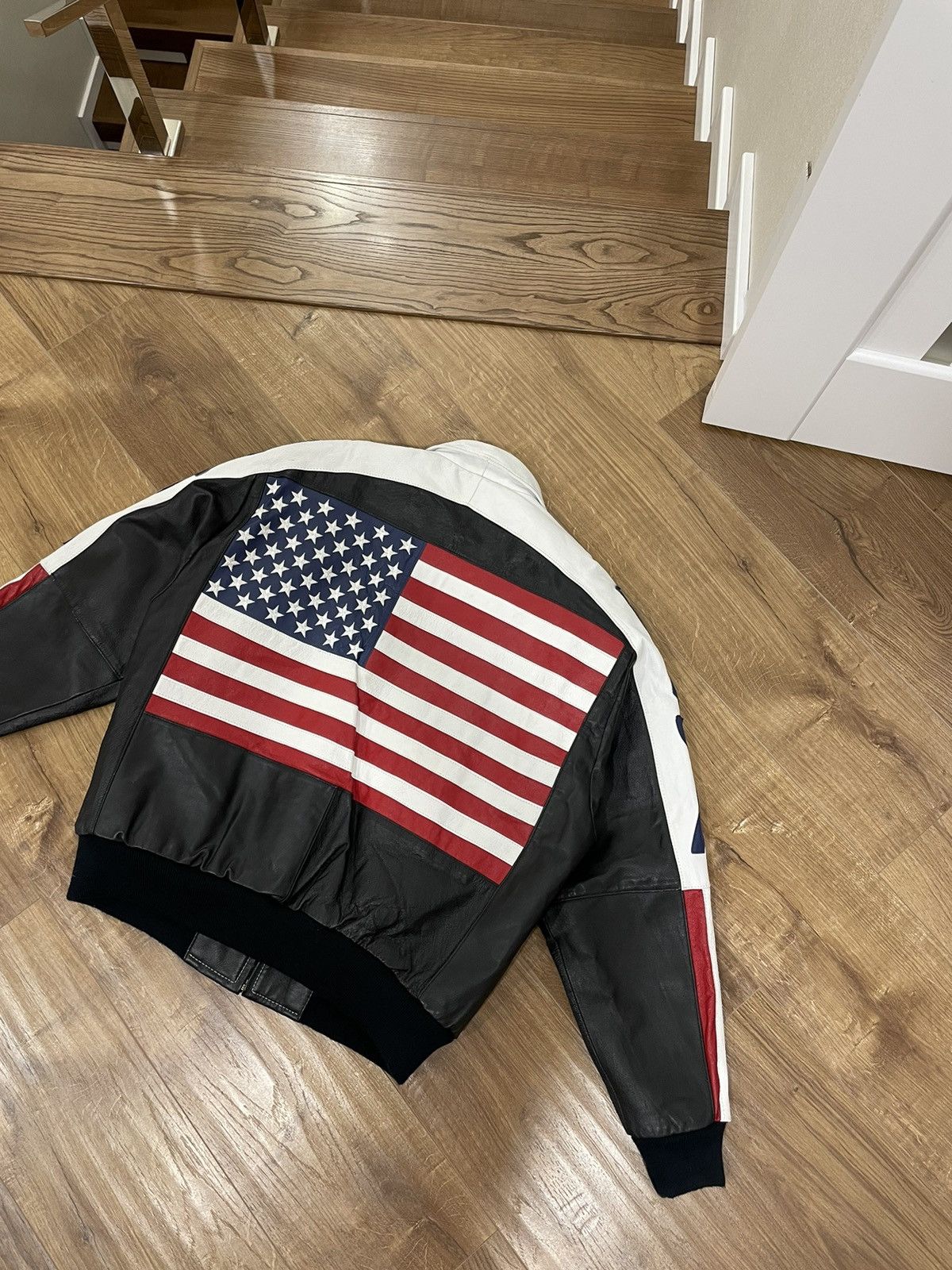 Genuine Leather Vintage USA Flag Top Gun Genuine Leather Pilot Bomber Jacket Size US L / EU 52-54 / 3 - 11 Thumbnail