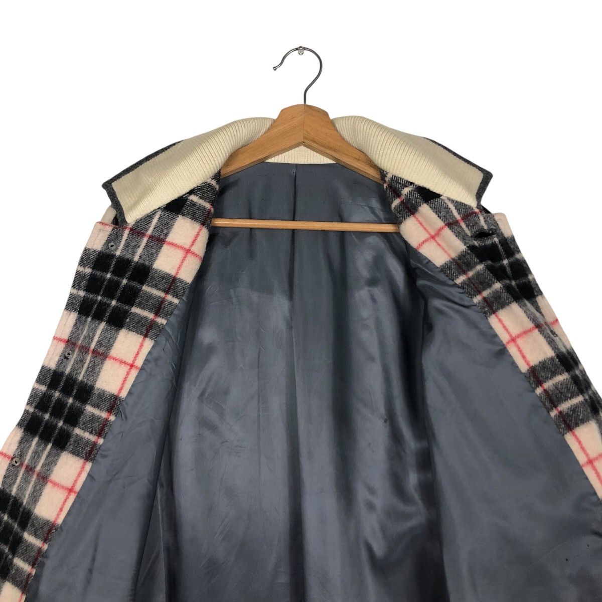 Japanese Brand 📌Vintage Bomber Jacket Rugby Ball Design Tartan Big Logo Size US M / EU 48-50 / 2 - 16 Thumbnail