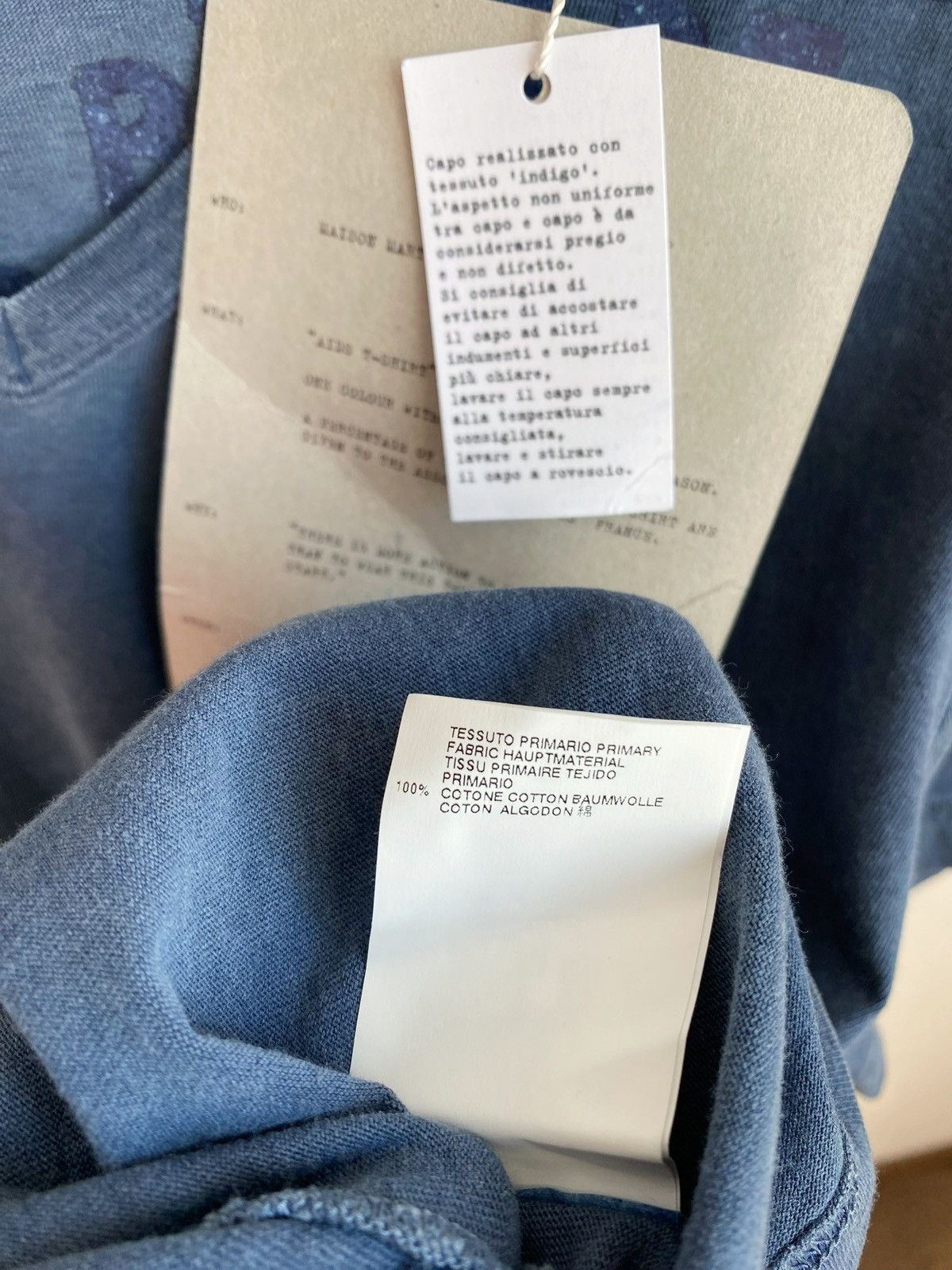 Maison Margiela MAISON MARTIN MARGIELA AIDS garment dyed v- neck t-shirt Size US S / EU 44-46 / 1 - 20 Thumbnail