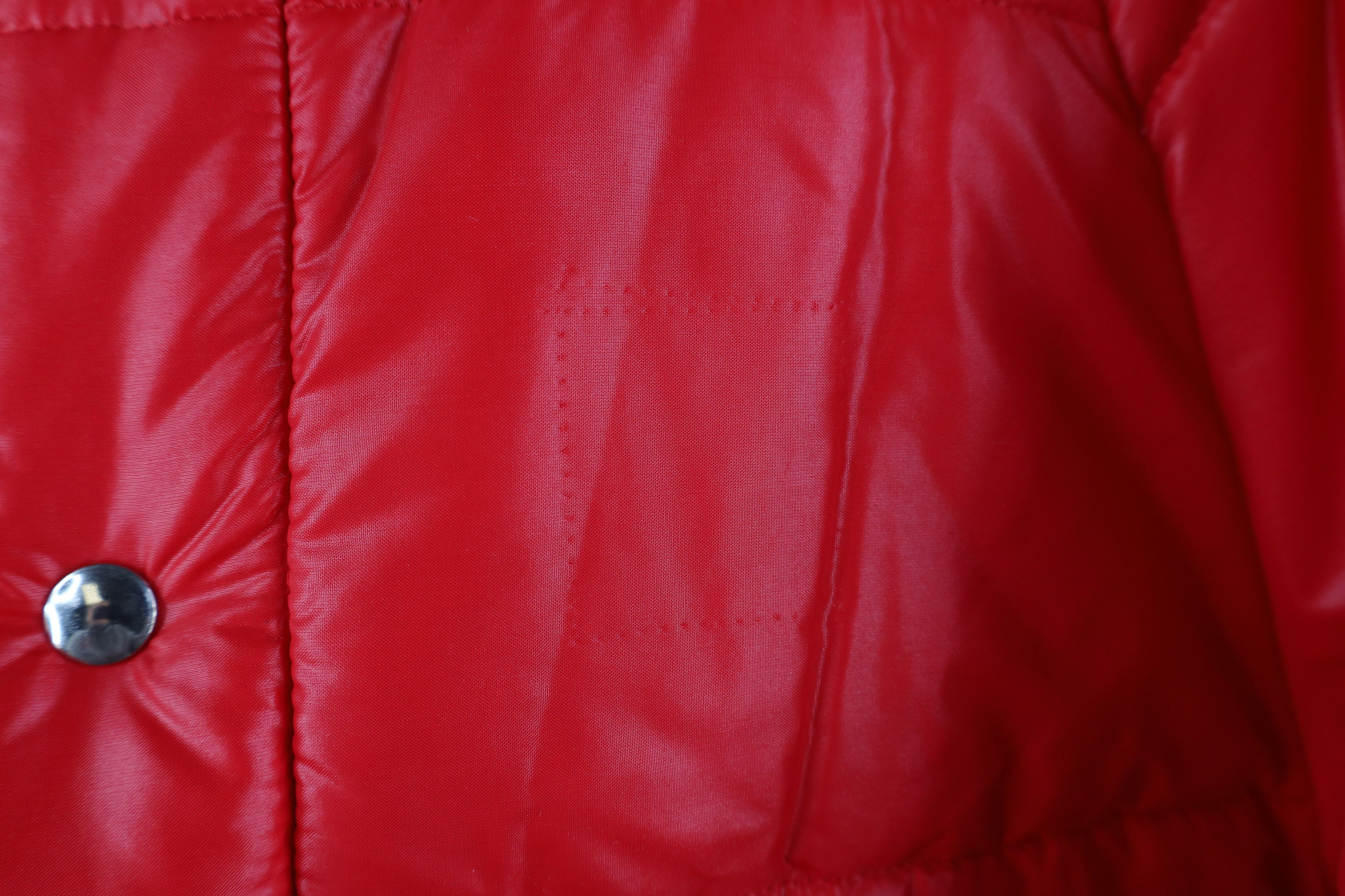 Vintage Vintage 70s Streetwear Full Zip Winter Puffer Jacket Red USA Size US S / EU 44-46 / 1 - 6 Thumbnail