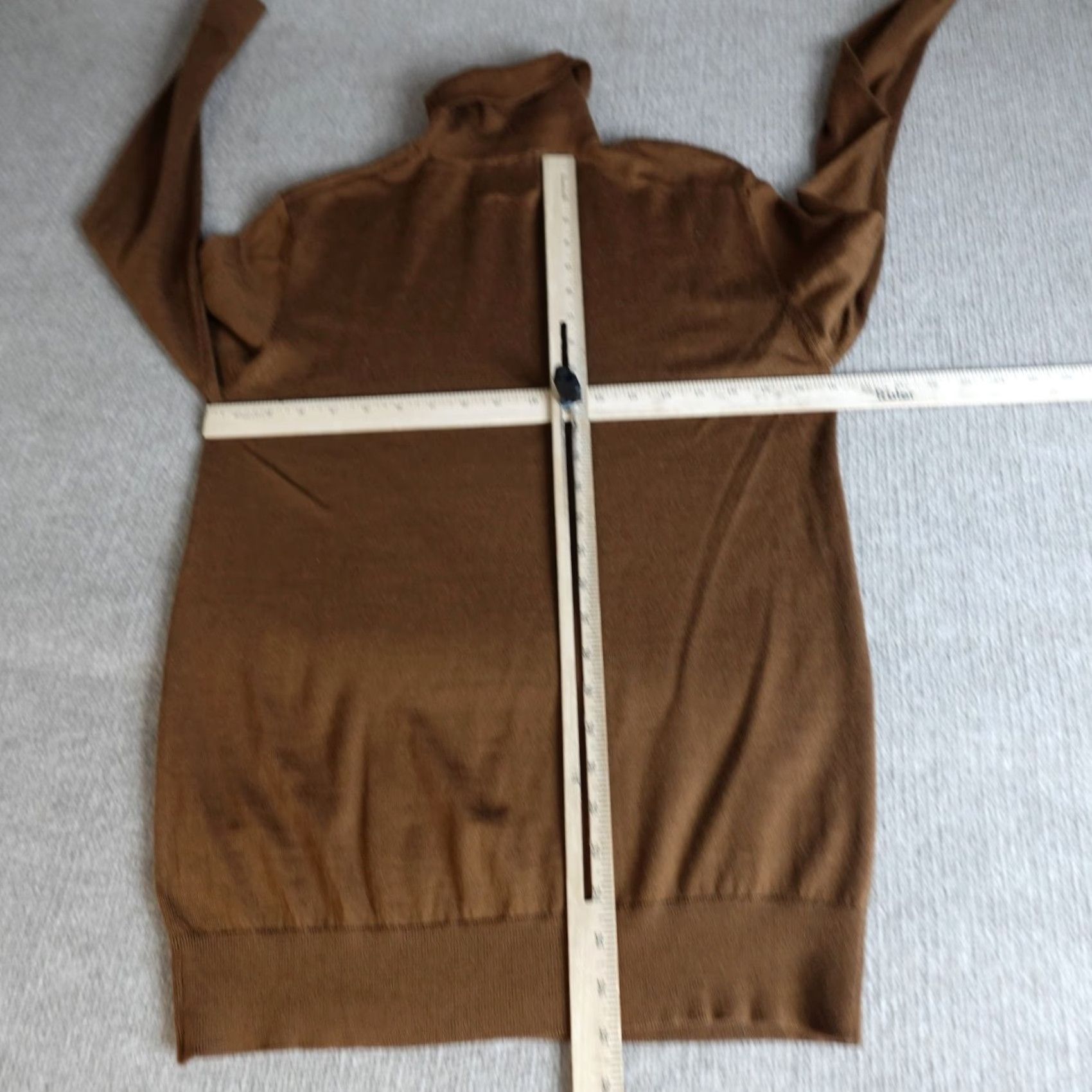 H&M H&M Mens Sweater Pullover Long Sleeve Brown Turtleneck Wool Blend M Casual Winter Fall Regular Mens Breathing Easy Care Machine Washable Size US M / EU 48-50 / 2 - 4 Thumbnail