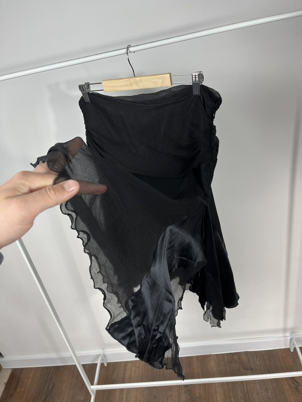 TWINSET Twin Set Simona Barbieri Silk Skirt Black Sheer Layered Size 32" / US 10 / IT 46 - 5 Thumbnail