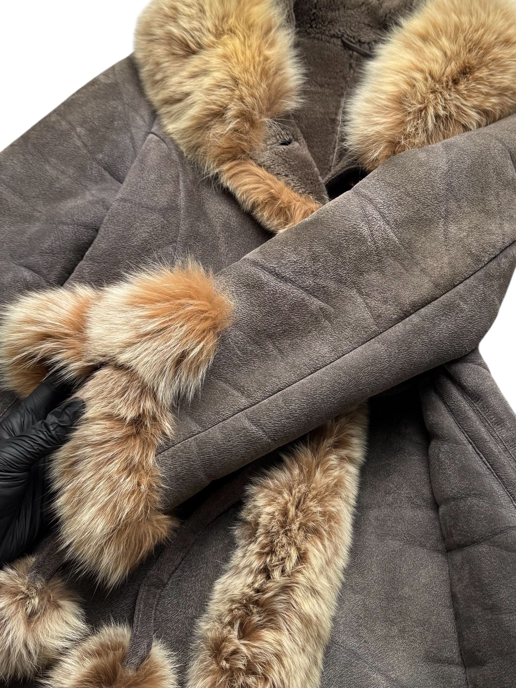 Vintage 90's Real Sheepskin Coat With Real Fur Details (V411) Size M / US 6-8 / IT 42-44 - 4 Thumbnail