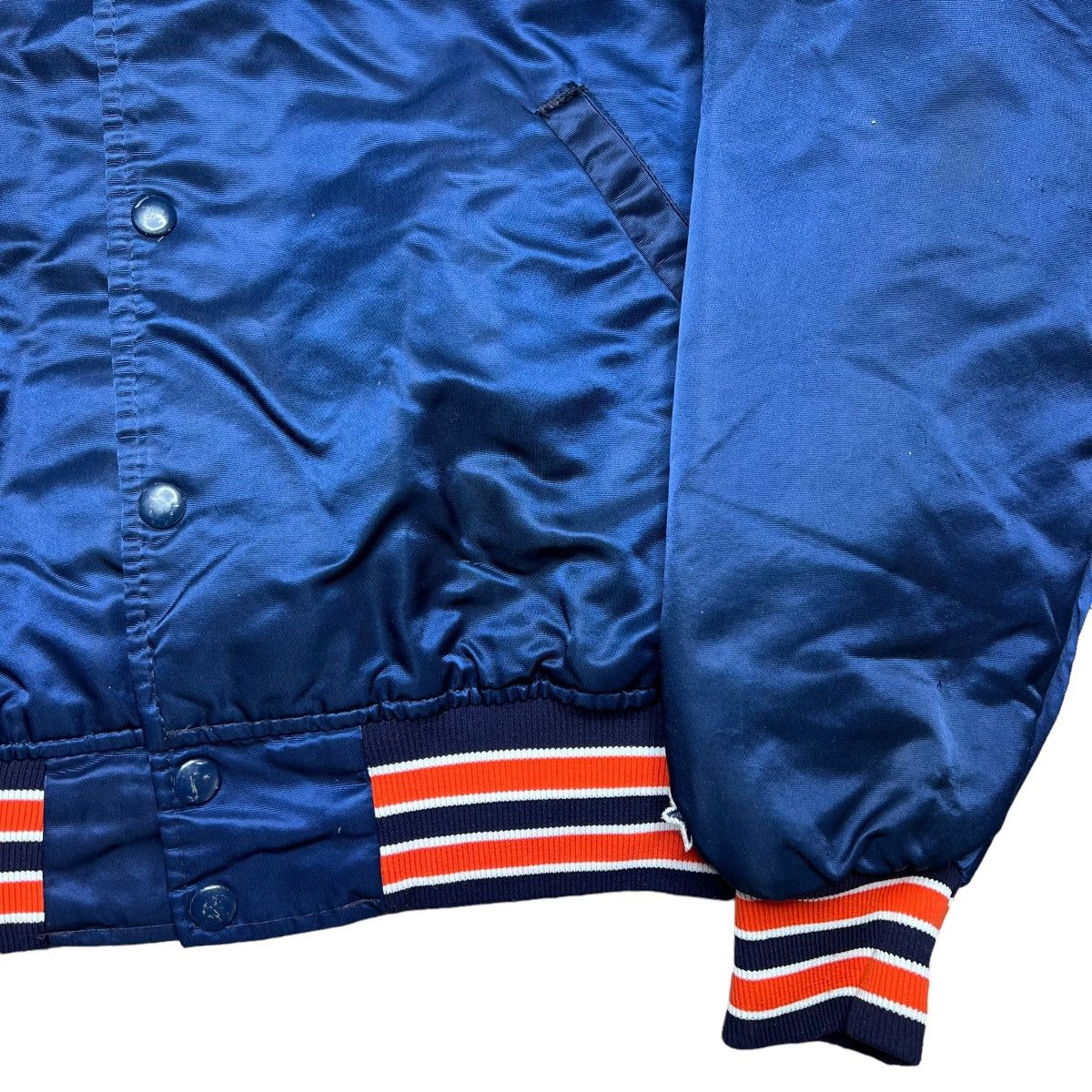 NCAA × Starter × Vintage Vintage 80s NCAA Fighting Illini Starter Satin Bomber Jacket Size US L / EU 52-54 / 3 - 13 Thumbnail