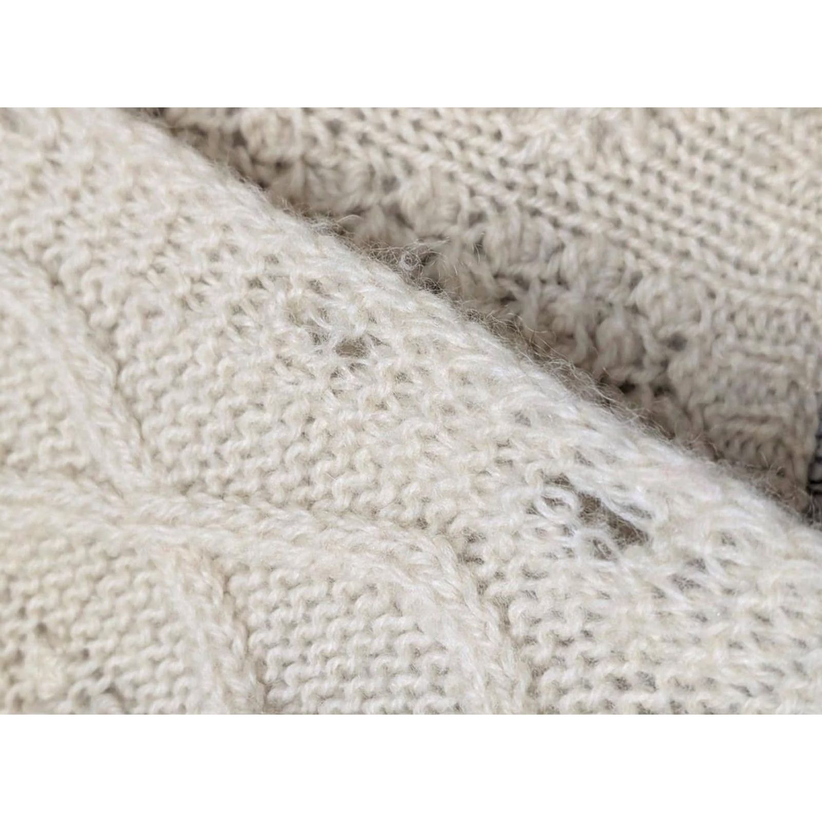 Vintage Mantessa 1950s ITALY Aran Wool Cardigan Sweater Women M Cream Off-White Vintage Pattern Aran Size M / US 6-8 / IT 42-44 - 7 Thumbnail