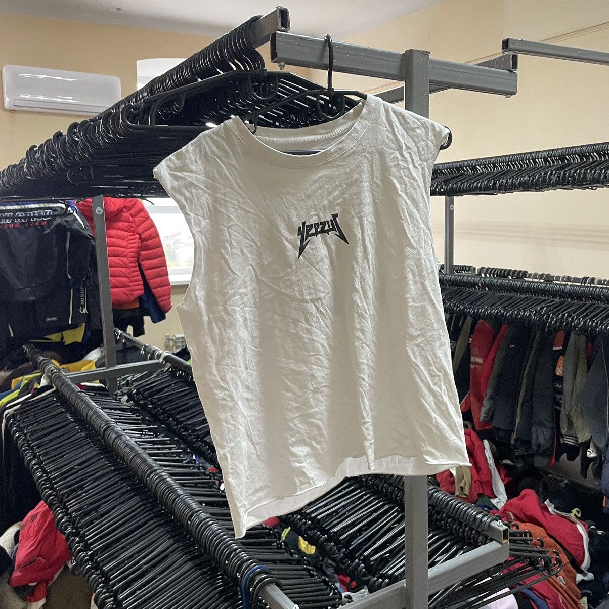 Band Tees × If Six Was Nine Vtg YEEZUS Kanye West Glastonbury England tee shirt vest Size US S / EU 44-46 / 1 - 2 Thumbnail